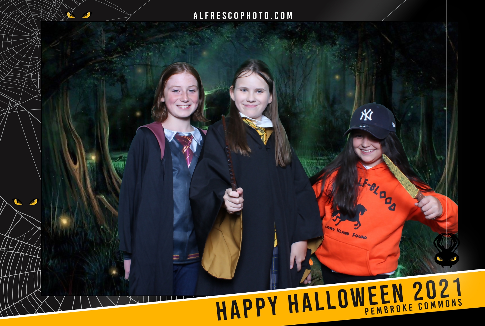Halloween | View more photos from the event at events.alfrescophoto.com/u/AlfrescoPhoto/Halloween