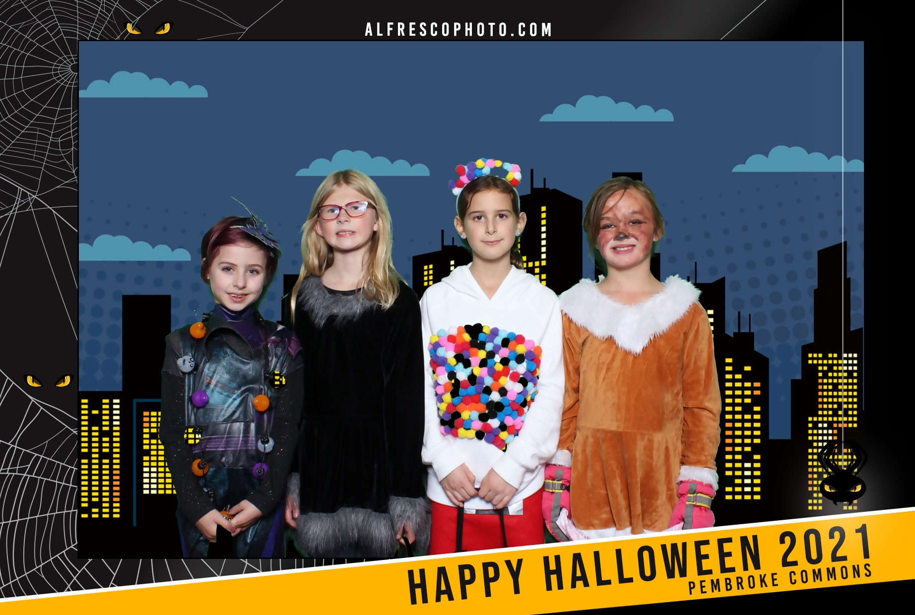 Halloween | View more photos from the event at events.alfrescophoto.com/u/AlfrescoPhoto/Halloween