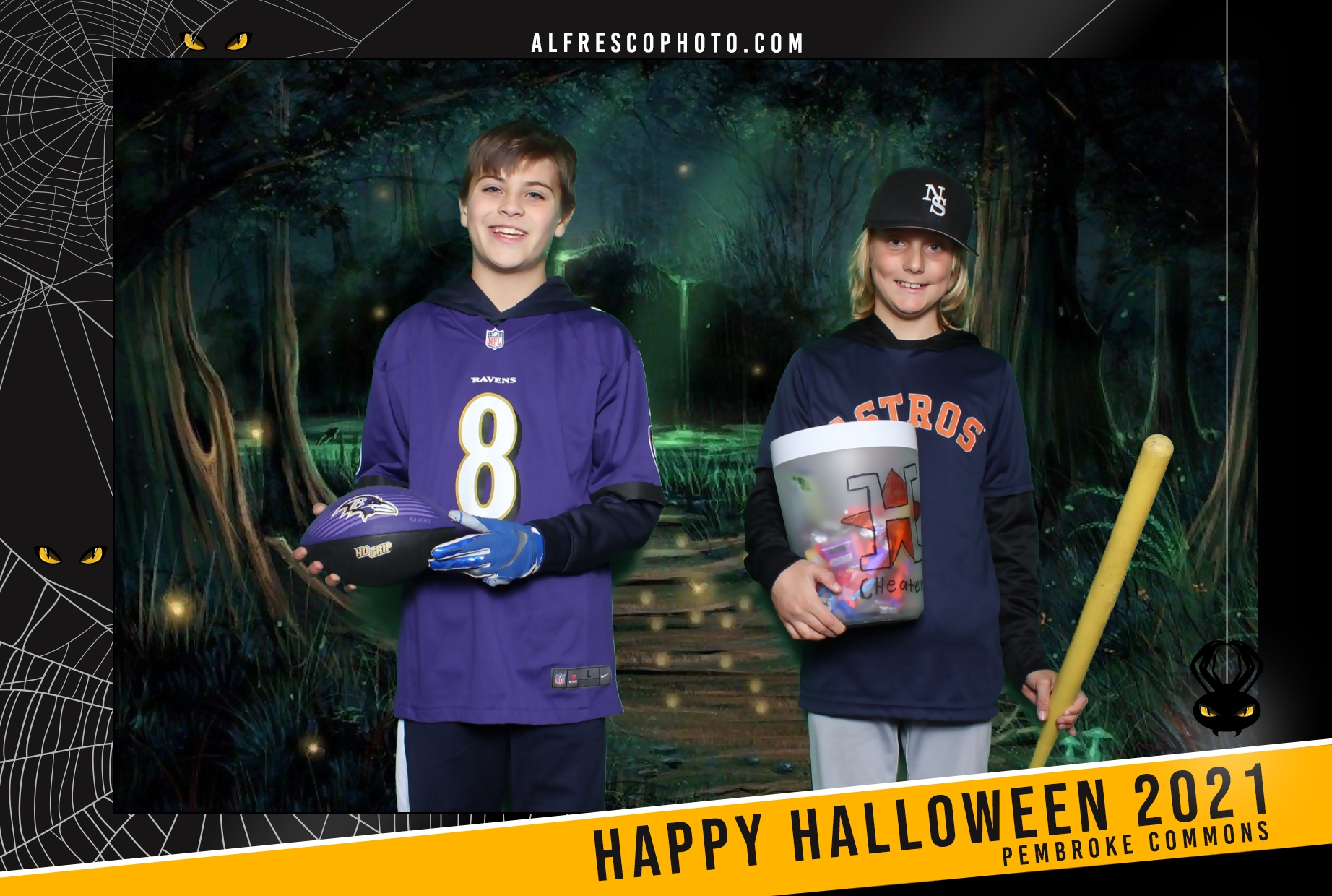 Halloween | View more photos from the event at events.alfrescophoto.com/u/AlfrescoPhoto/Halloween