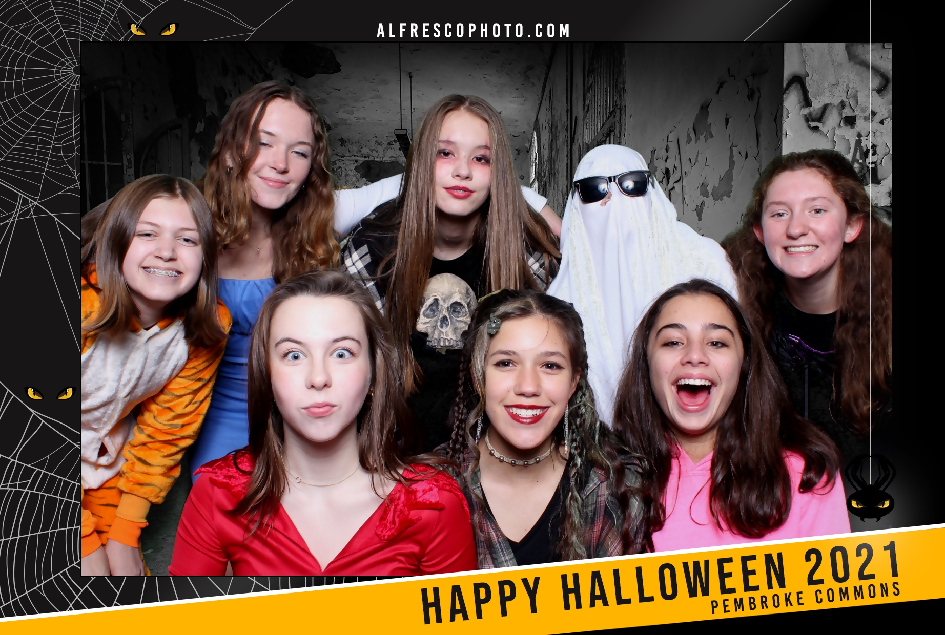 Halloween | View more photos from the event at events.alfrescophoto.com/u/AlfrescoPhoto/Halloween