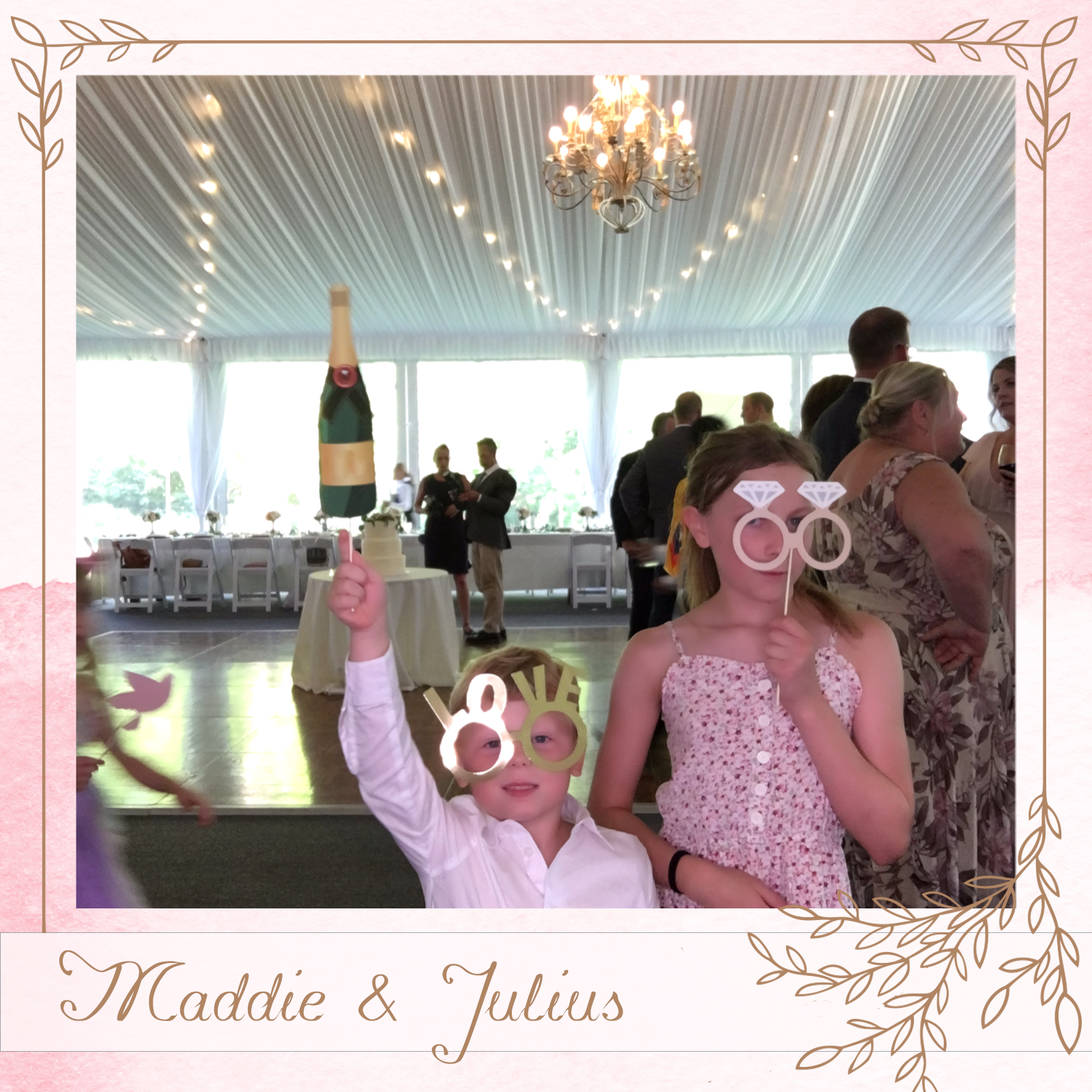 Maddie + Julius | View more photos from the event at events.alfrescophoto.com/u/AlfrescoPhoto/Maddie-Julius