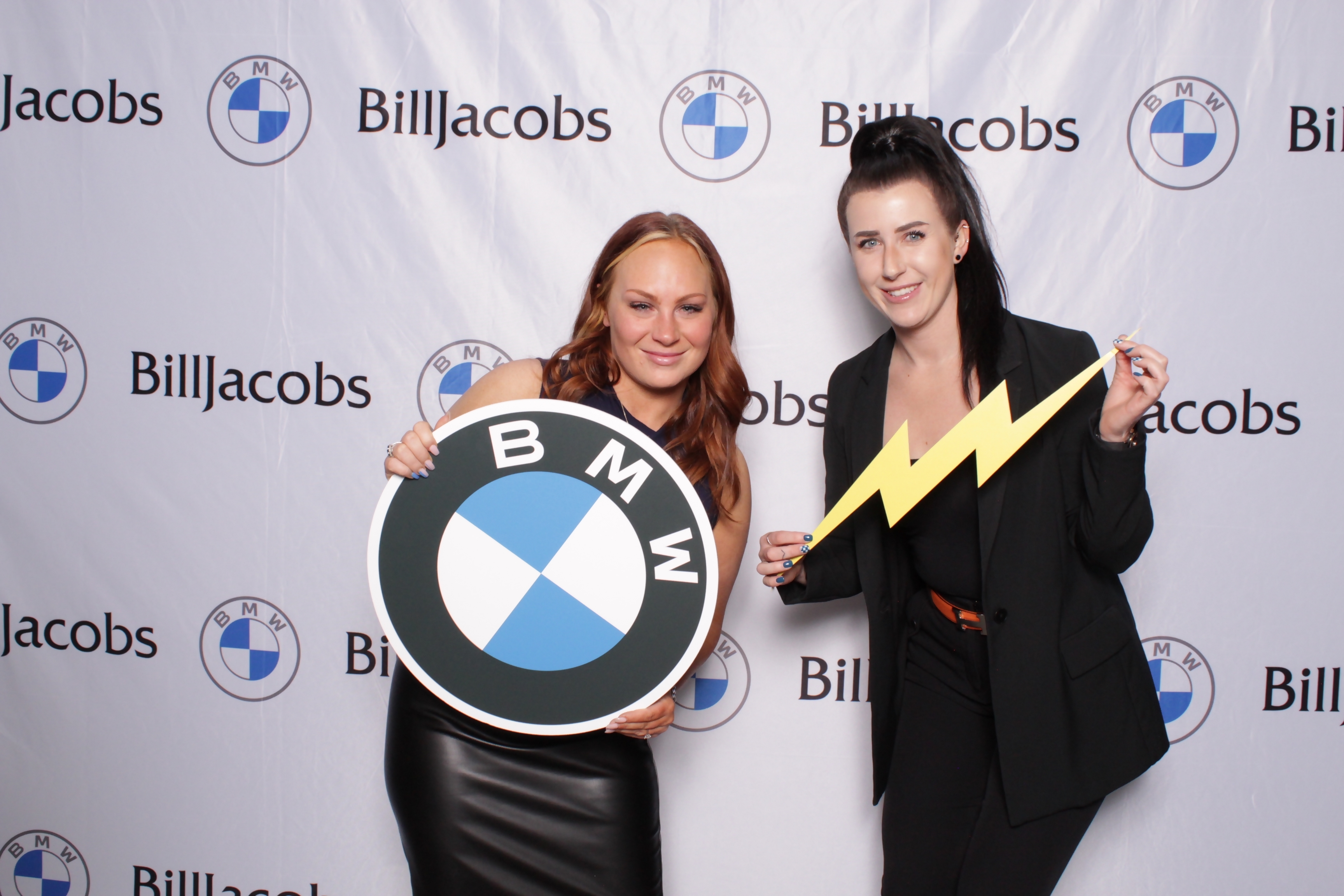 Launch Party for BMW Electric iX and i4 | View more photos from the event at events.alfrescophoto.com/u/AlfrescoPhoto/Launch-Party-for-BMW-Electric-iX-and-i4