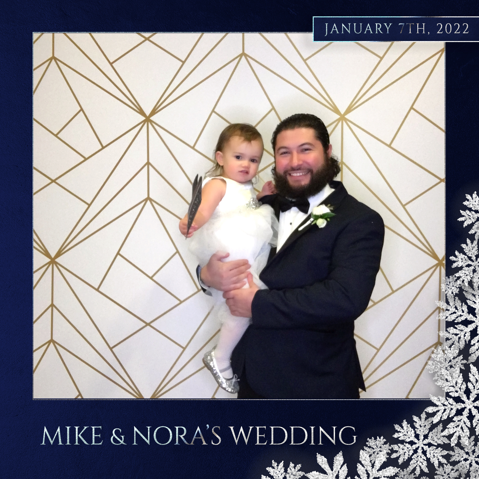 Mike + Nora | View more photos from the event at events.alfrescophoto.com/u/AlfrescoPhoto/Mike-Nora