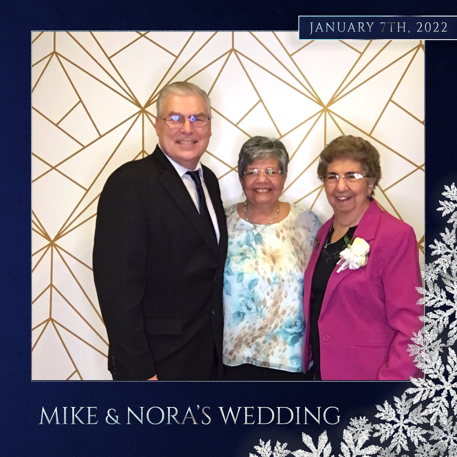 Mike + Nora | View more photos from the event at events.alfrescophoto.com/u/AlfrescoPhoto/Mike-Nora