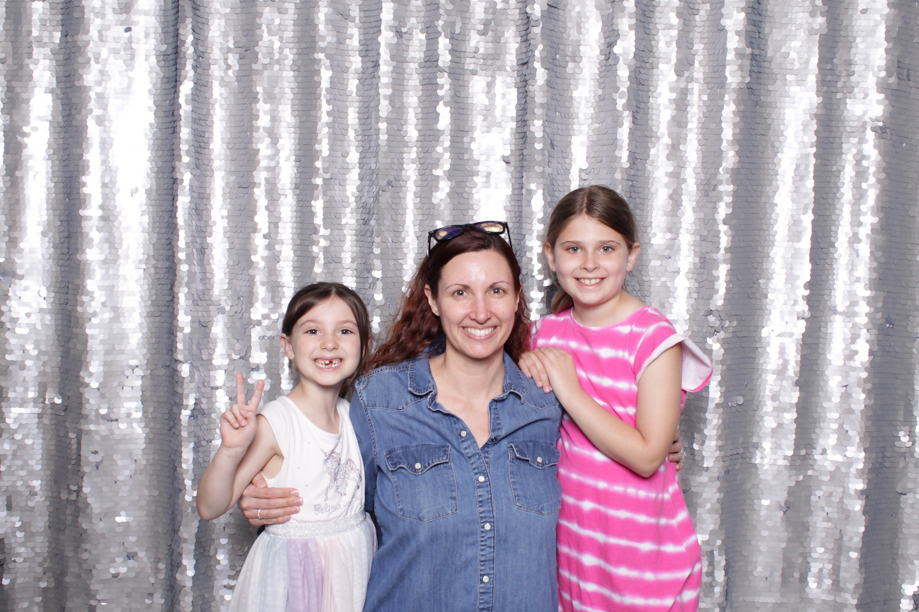 Mother's Day Portraits  | View more photos from the event at events.alfrescophoto.com/u/AlfrescoPhoto/Mothers-Day-Portraits