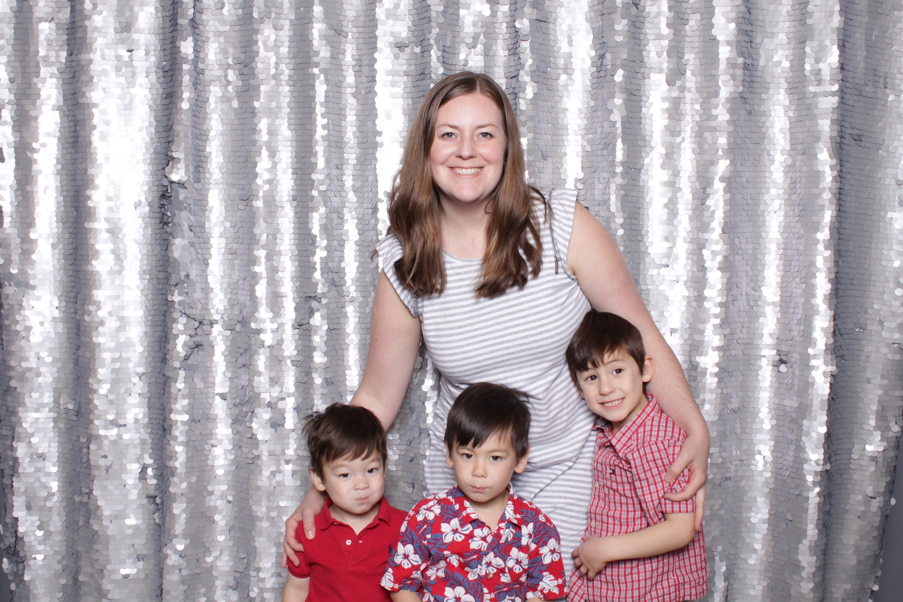 Mother's Day Portraits  | View more photos from the event at events.alfrescophoto.com/u/AlfrescoPhoto/Mothers-Day-Portraits