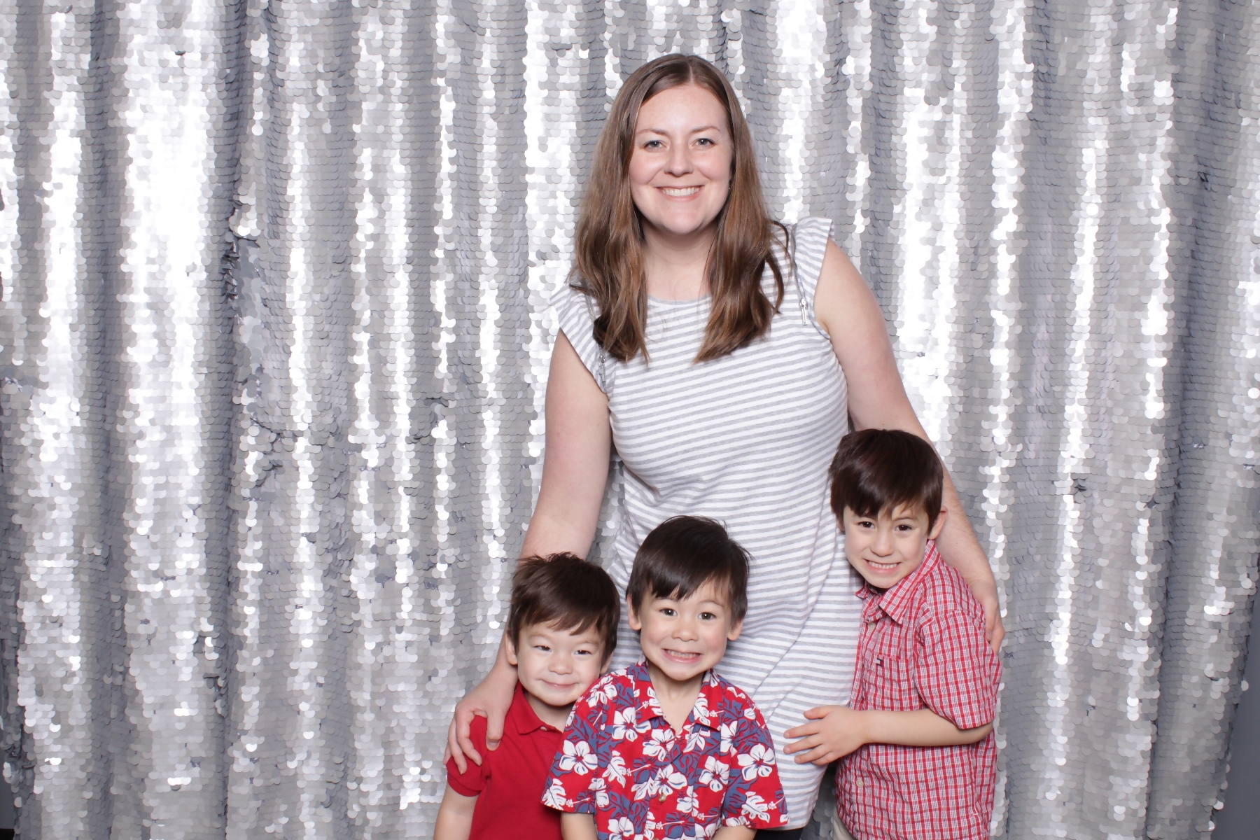 Mother's Day Portraits  | View more photos from the event at events.alfrescophoto.com/u/AlfrescoPhoto/Mothers-Day-Portraits