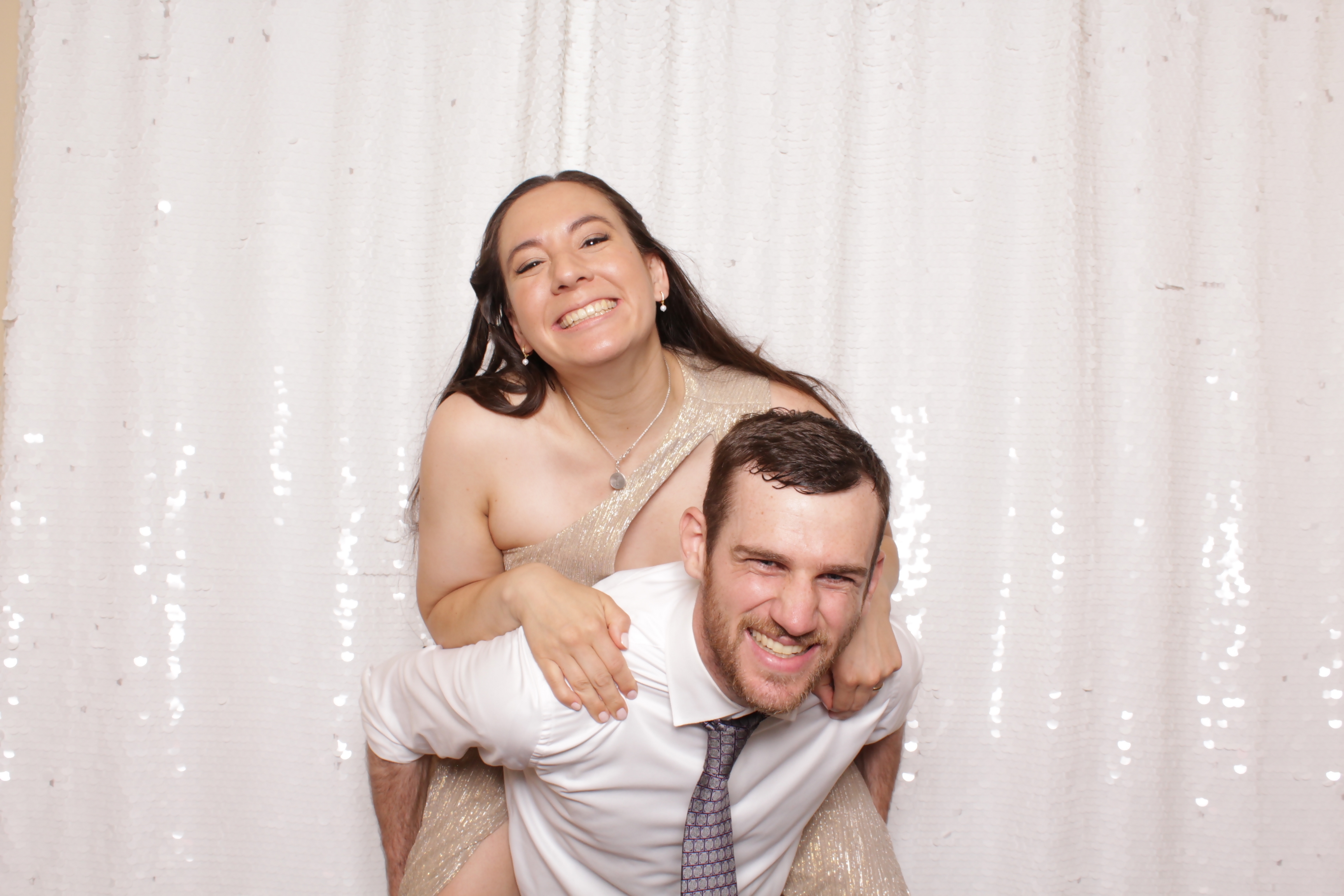 Jeannie + Len | View more photos from the event at events.alfrescophoto.com/u/AlfrescoPhoto/Jeannie-Len