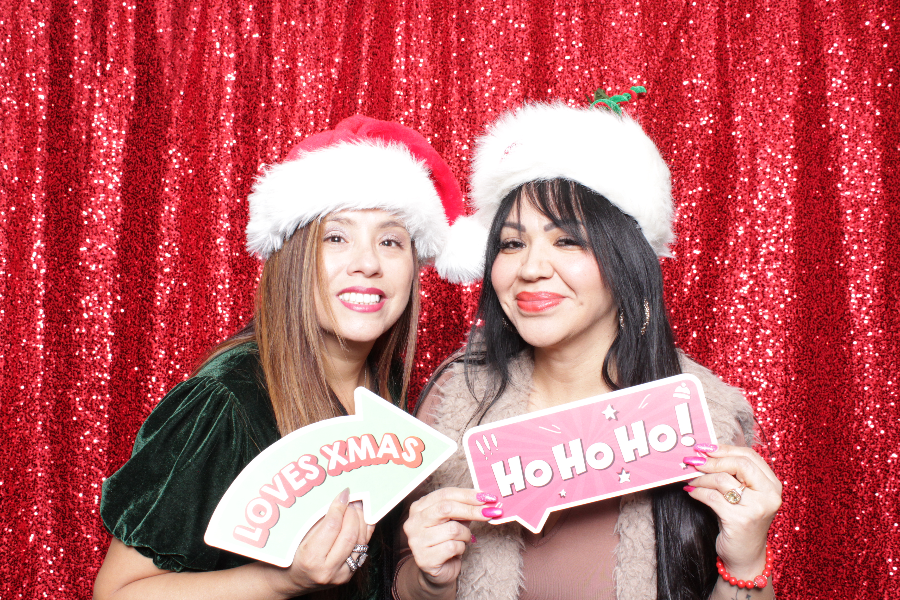Locke Lord Holiday Party | View more photos from the event at events.alfrescophoto.com/u/AlfrescoPhoto/Locke-Lord-Holiday-Party