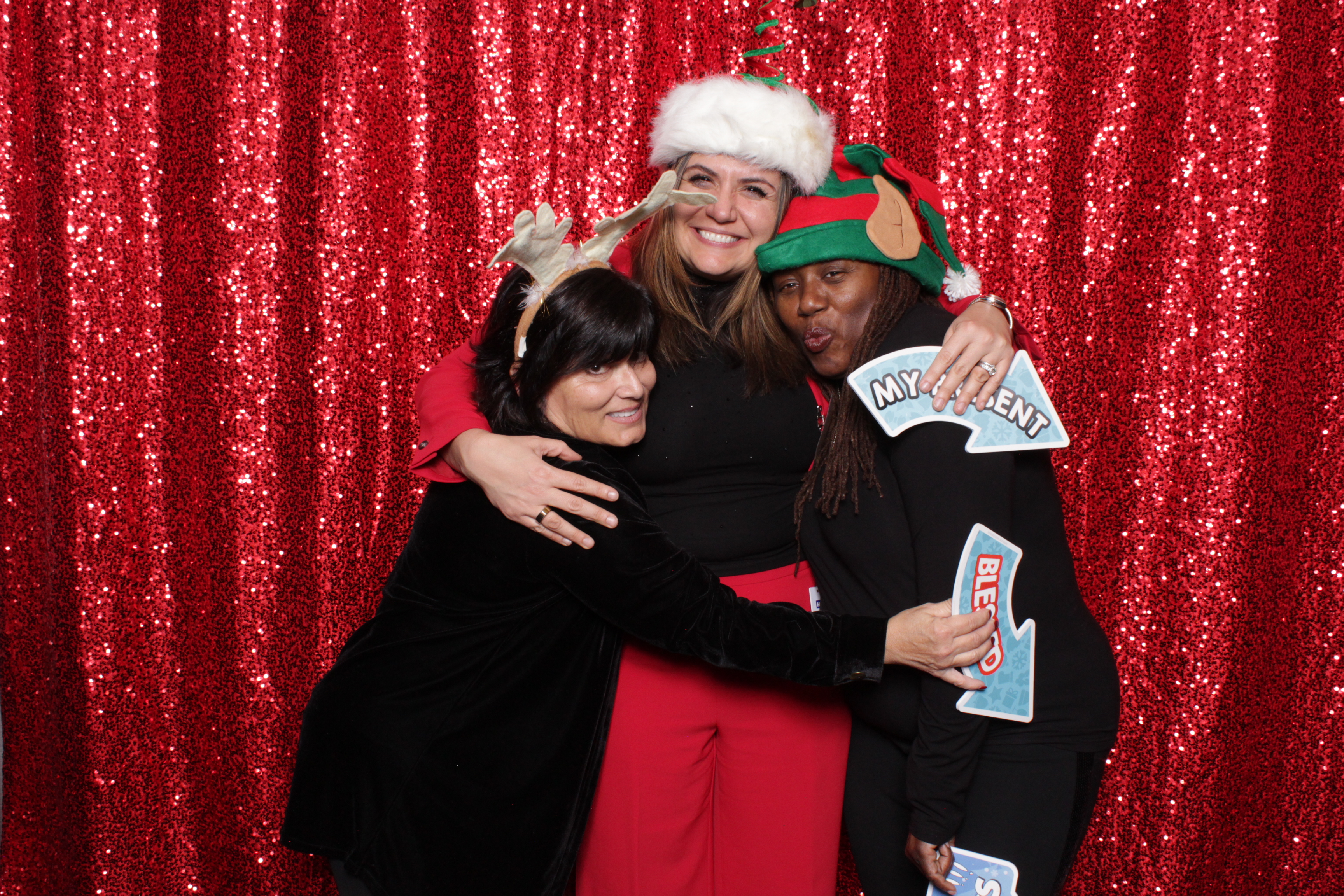Locke Lord Holiday Party | View more photos from the event at events.alfrescophoto.com/u/AlfrescoPhoto/Locke-Lord-Holiday-Party
