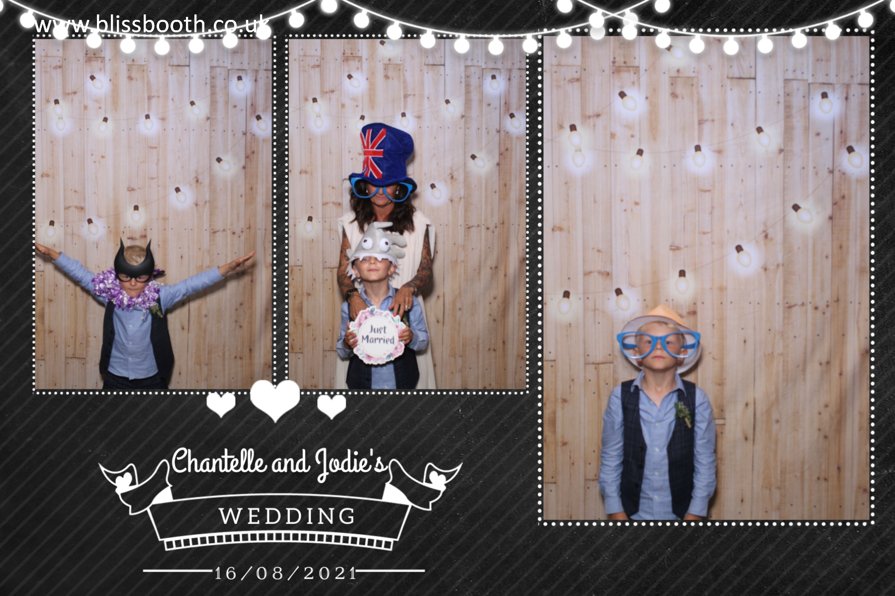 Chantelle and Jodie | View more photos from the event at gallery.blissbooth.co.uk/u/BlissBooth/Chantelle-and-Jodie