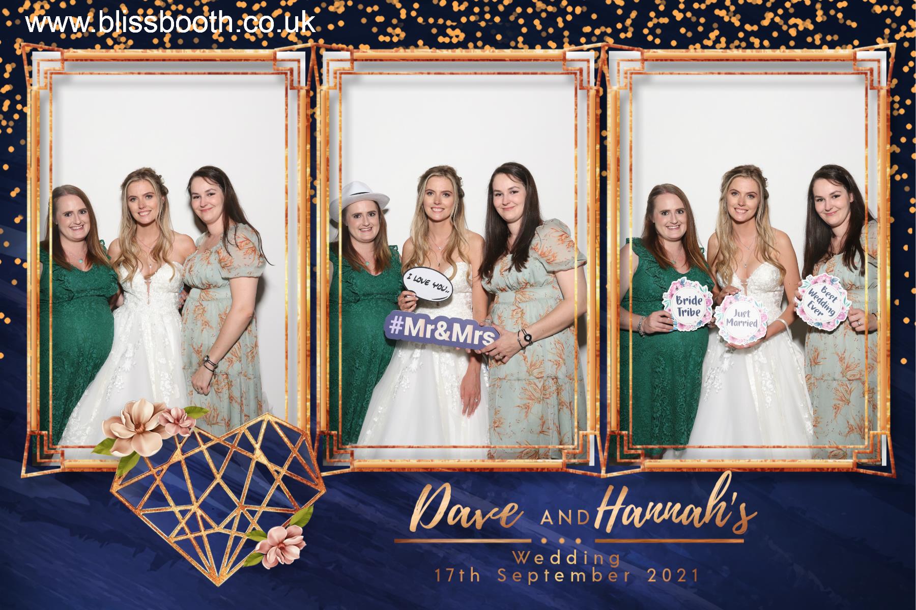 Dave and Hannah  | View more photos from the event at gallery.blissbooth.co.uk/u/BlissBooth/Dave-and-Hannah
