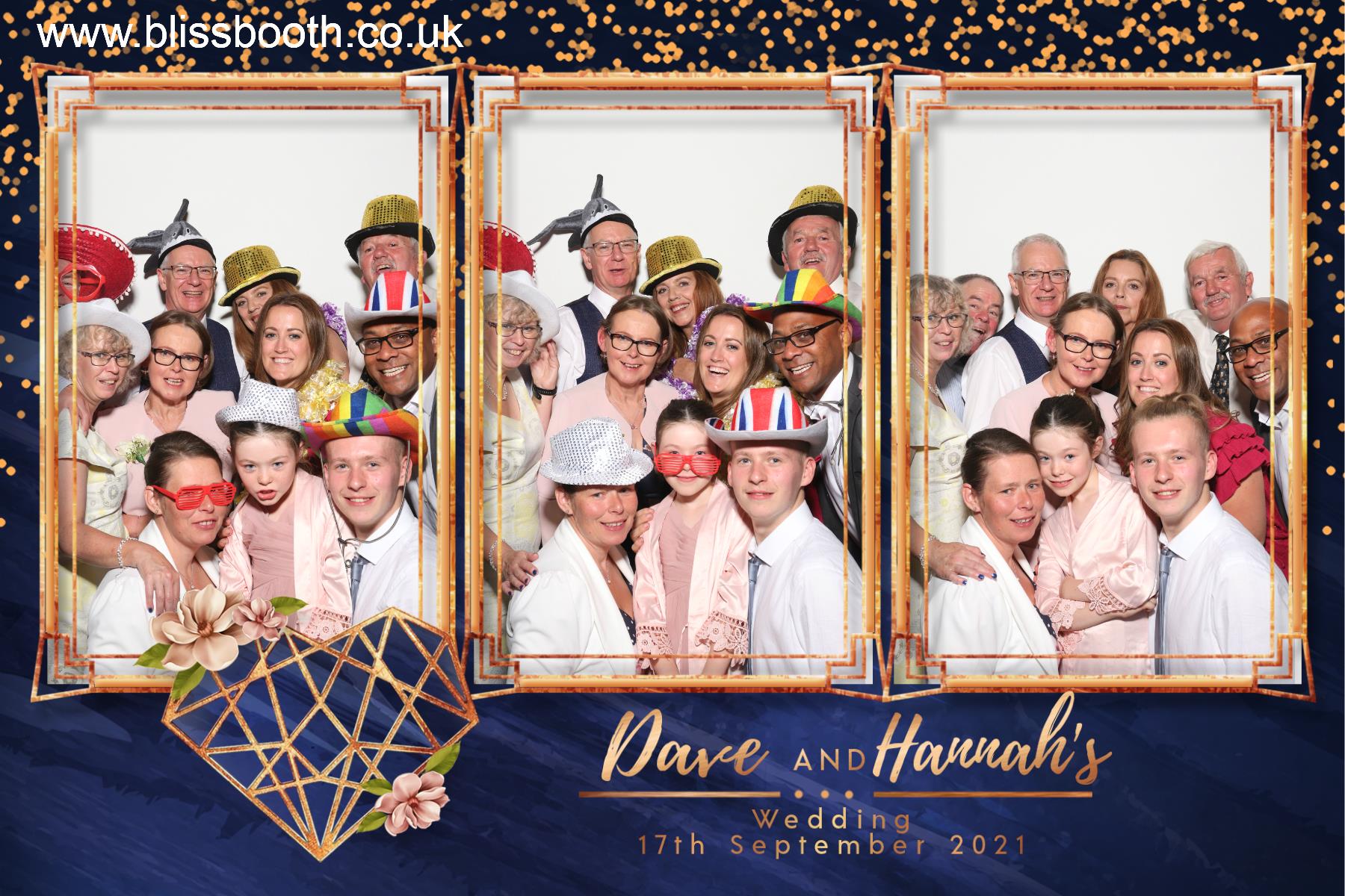 Dave and Hannah  | View more photos from the event at gallery.blissbooth.co.uk/u/BlissBooth/Dave-and-Hannah