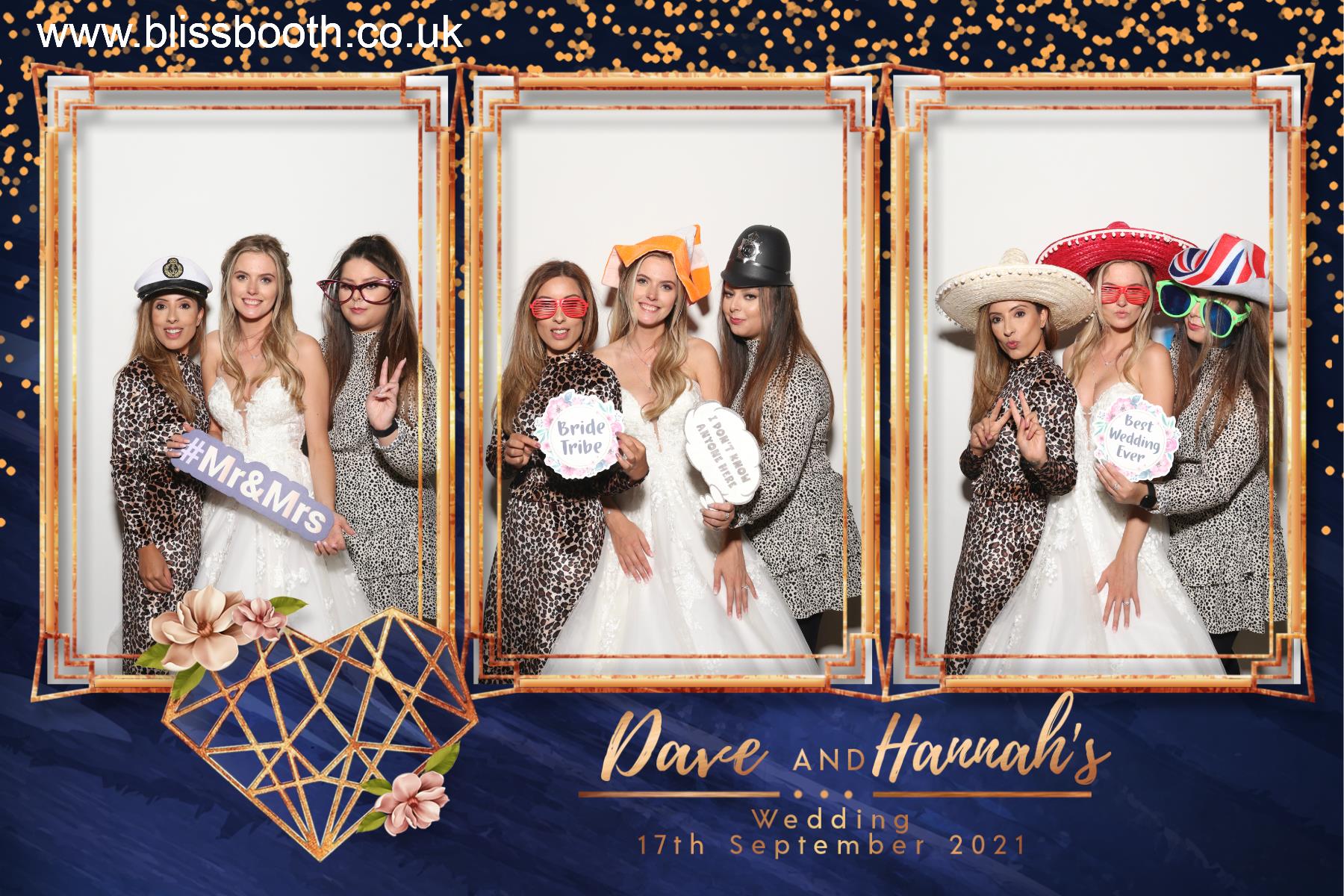 Dave and Hannah  | View more photos from the event at gallery.blissbooth.co.uk/u/BlissBooth/Dave-and-Hannah