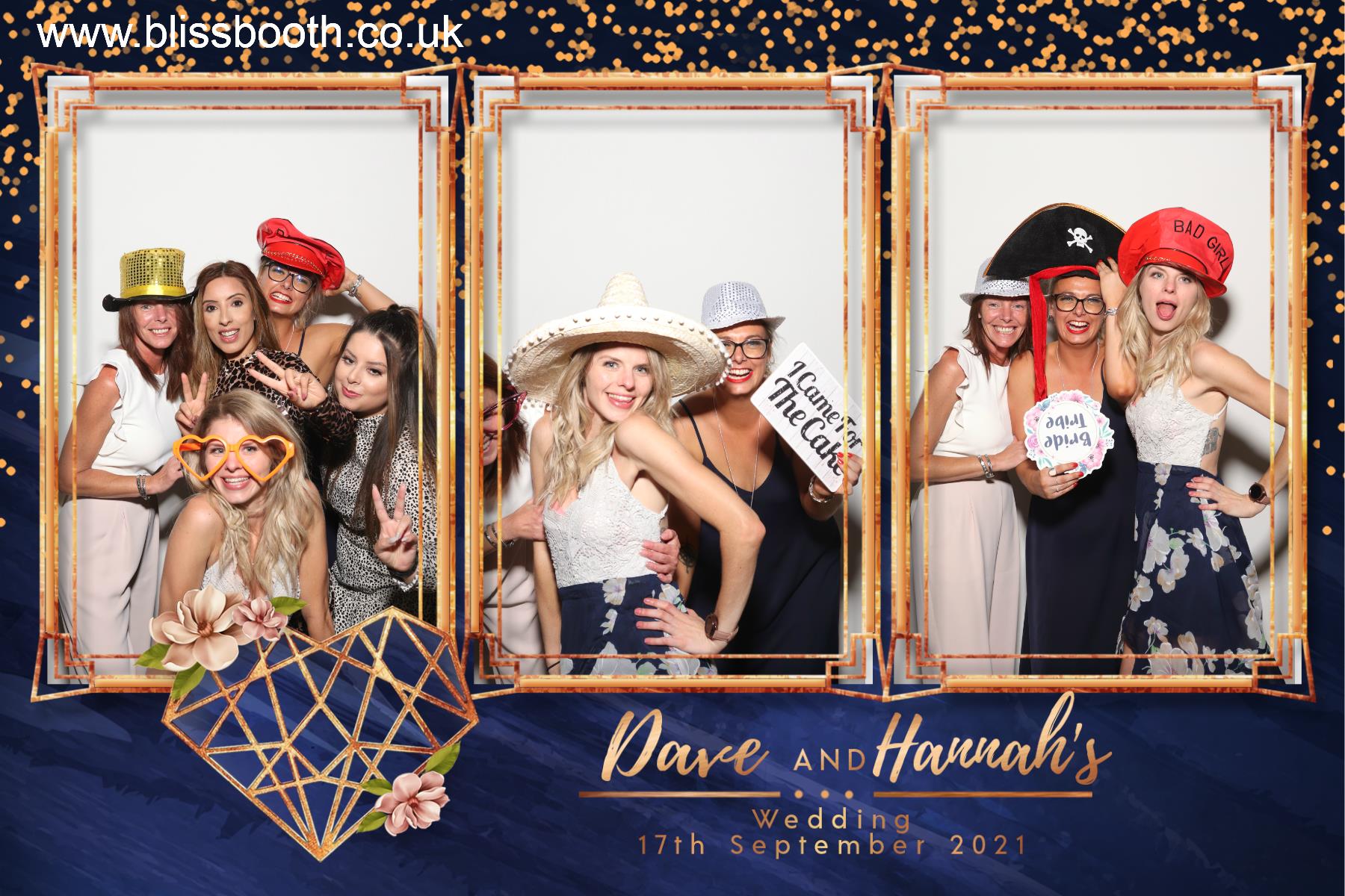 Dave and Hannah  | View more photos from the event at gallery.blissbooth.co.uk/u/BlissBooth/Dave-and-Hannah