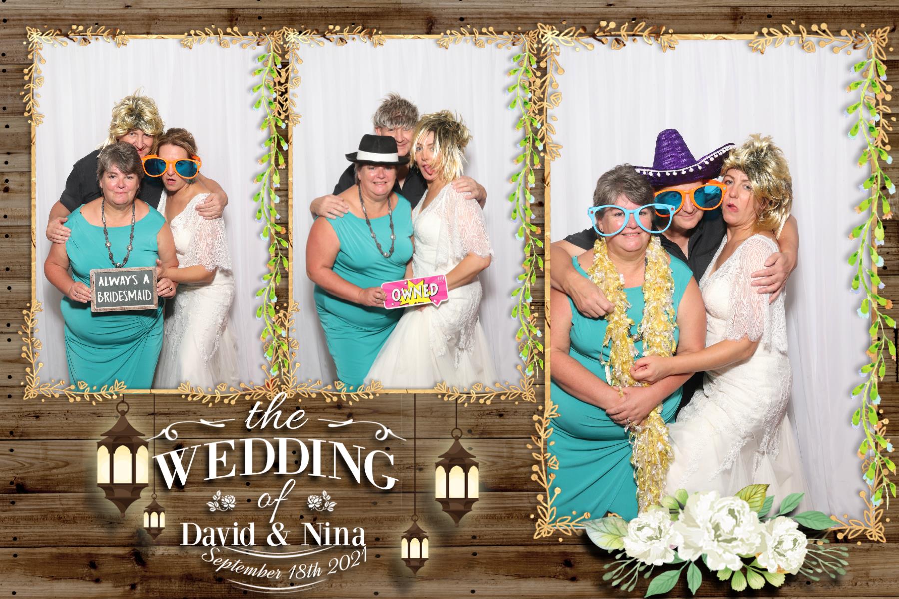 David and  Nina | View more photos from the event at gallery.blissbooth.co.uk/u/BlissBooth/David-and-Nina