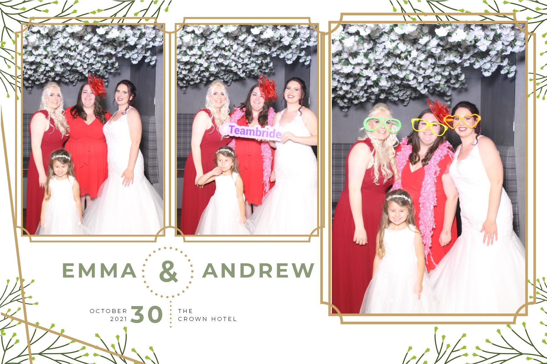 Emma and Andrew | View more photos from the event at gallery.blissbooth.co.uk/u/BlissBooth/Emma-and-Andrew