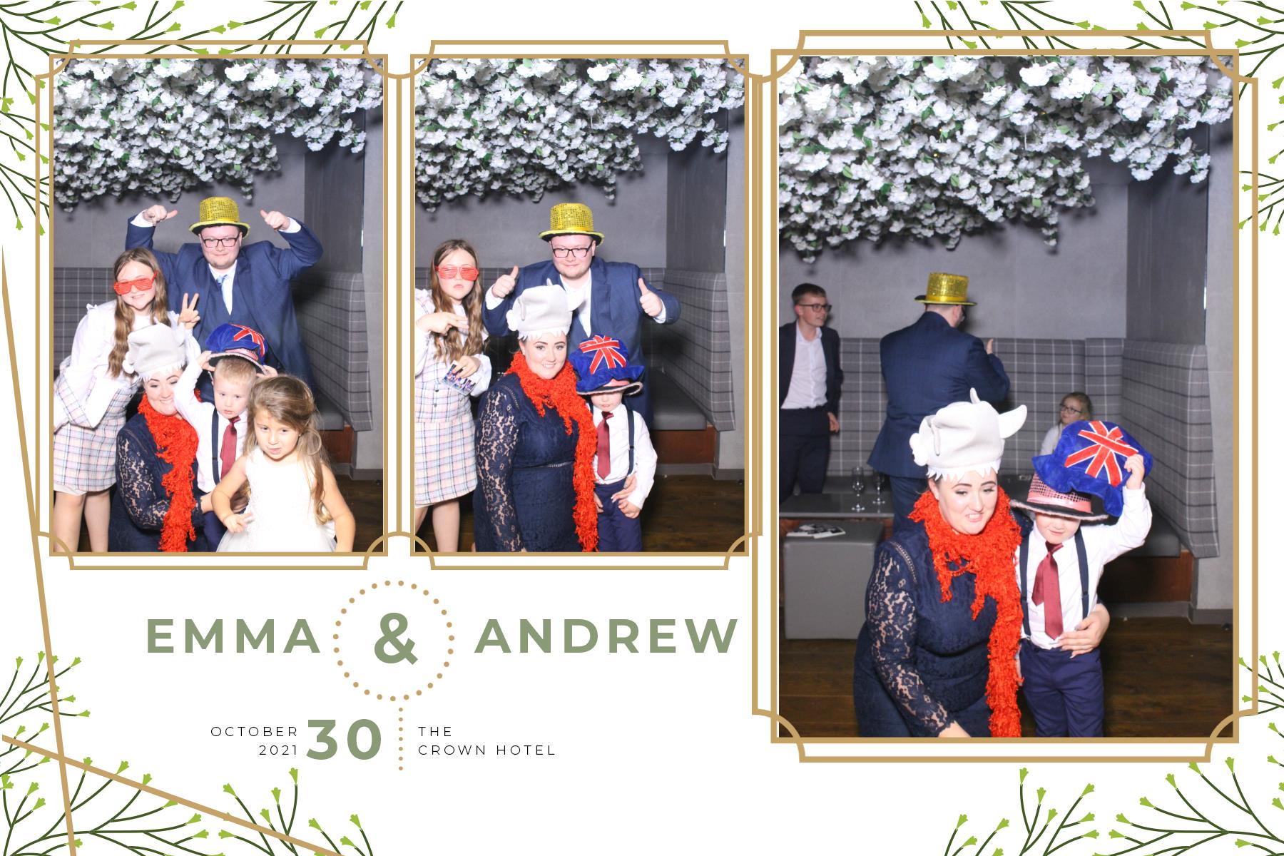 Emma and Andrew | View more photos from the event at gallery.blissbooth.co.uk/u/BlissBooth/Emma-and-Andrew