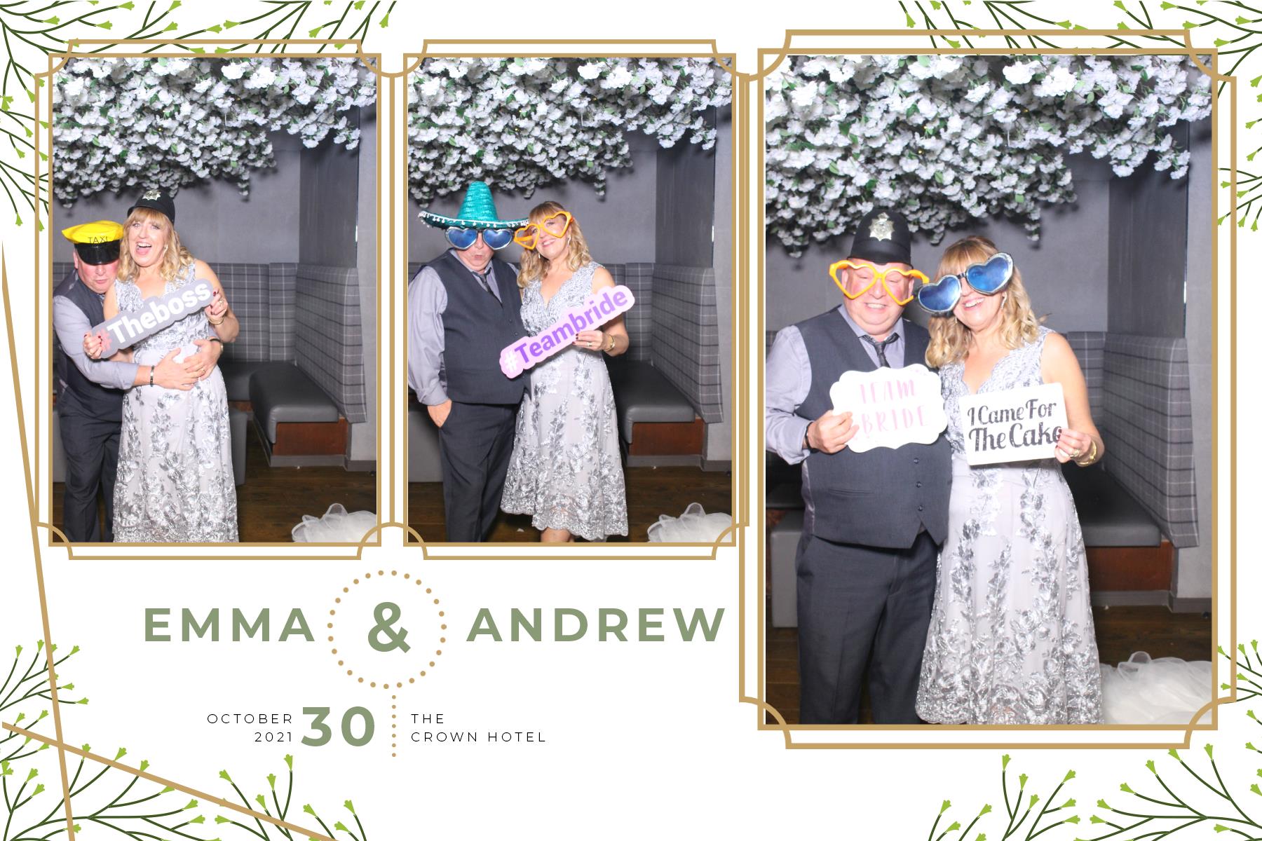 Emma and Andrew | View more photos from the event at gallery.blissbooth.co.uk/u/BlissBooth/Emma-and-Andrew
