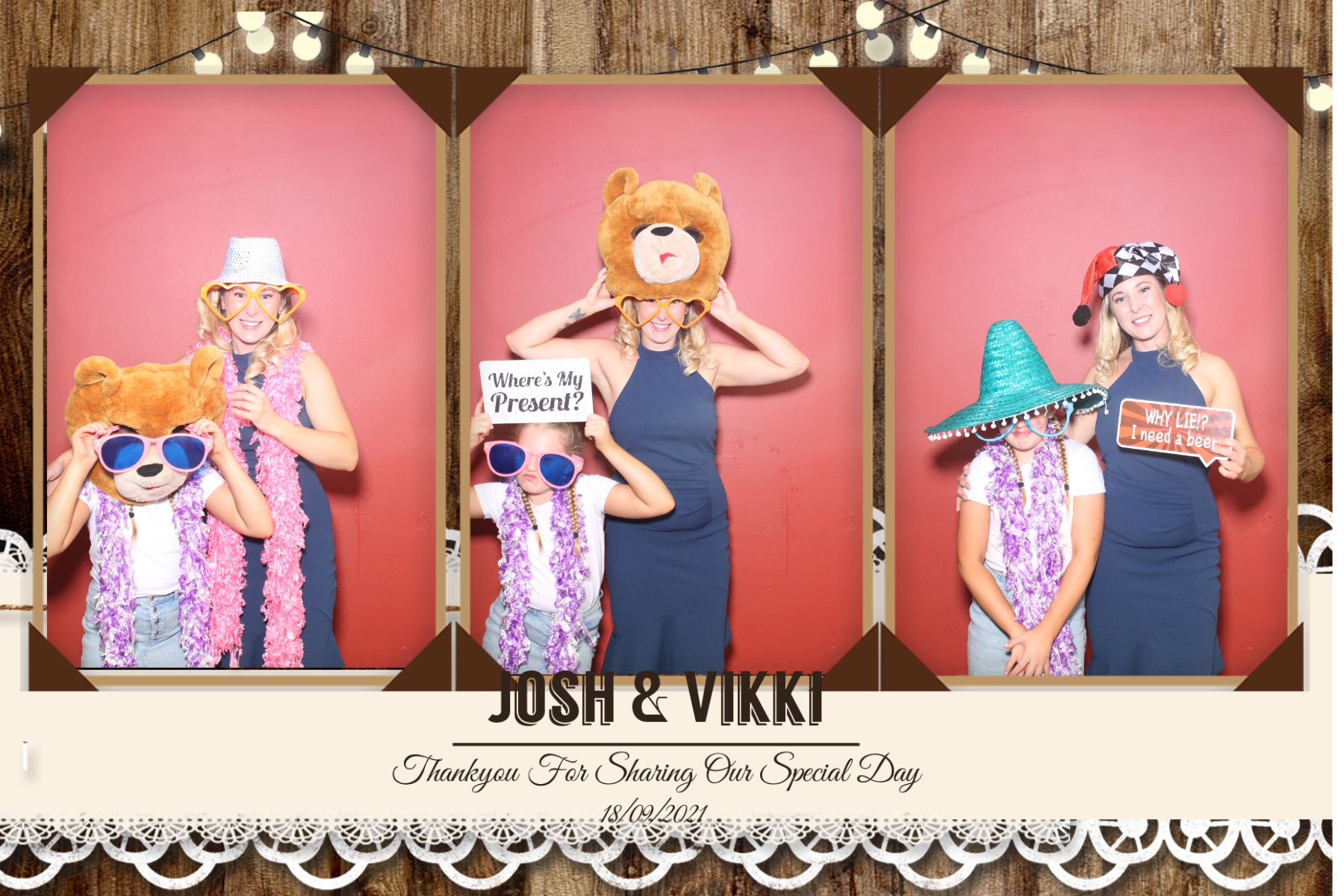 Josh and Vikki | View more photos from the event at gallery.blissbooth.co.uk/u/BlissBooth/Josh-and-Vikki