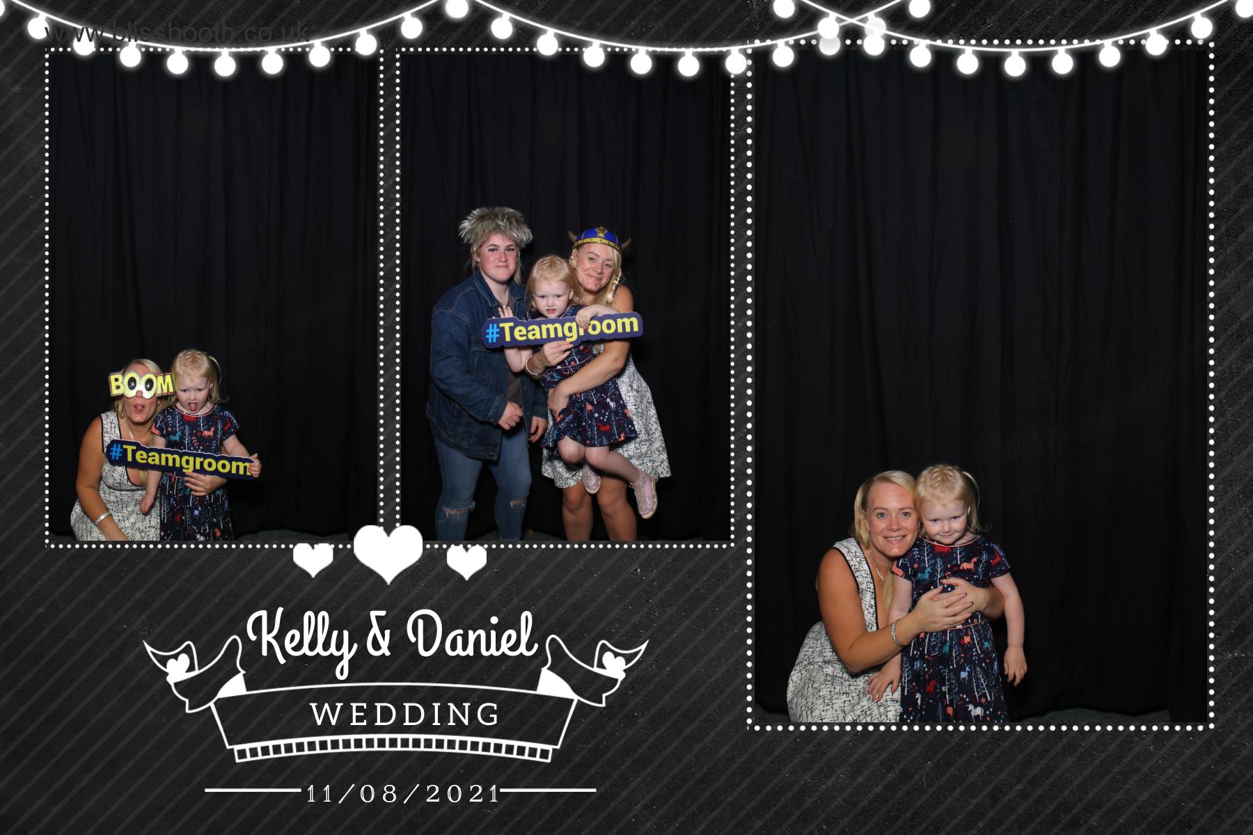 Kelly and Daniel | View more photos from the event at gallery.blissbooth.co.uk/u/BlissBooth/Kelly-and-Daniel