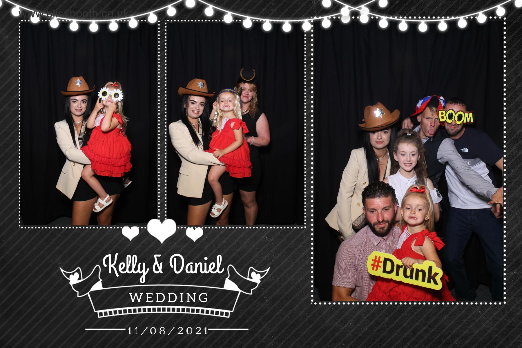 Kelly and Daniel | View more photos from the event at gallery.blissbooth.co.uk/u/BlissBooth/Kelly-and-Daniel