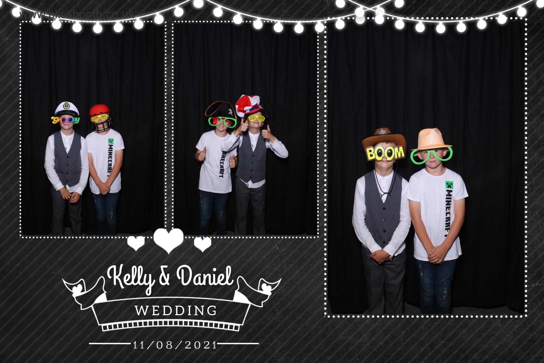 Kelly and Daniel | View more photos from the event at gallery.blissbooth.co.uk/u/BlissBooth/Kelly-and-Daniel