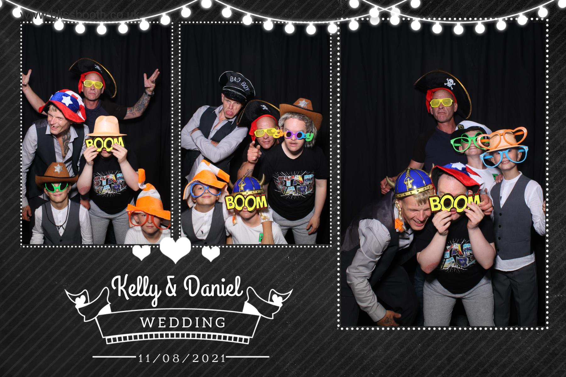 Kelly and Daniel | View more photos from the event at gallery.blissbooth.co.uk/u/BlissBooth/Kelly-and-Daniel