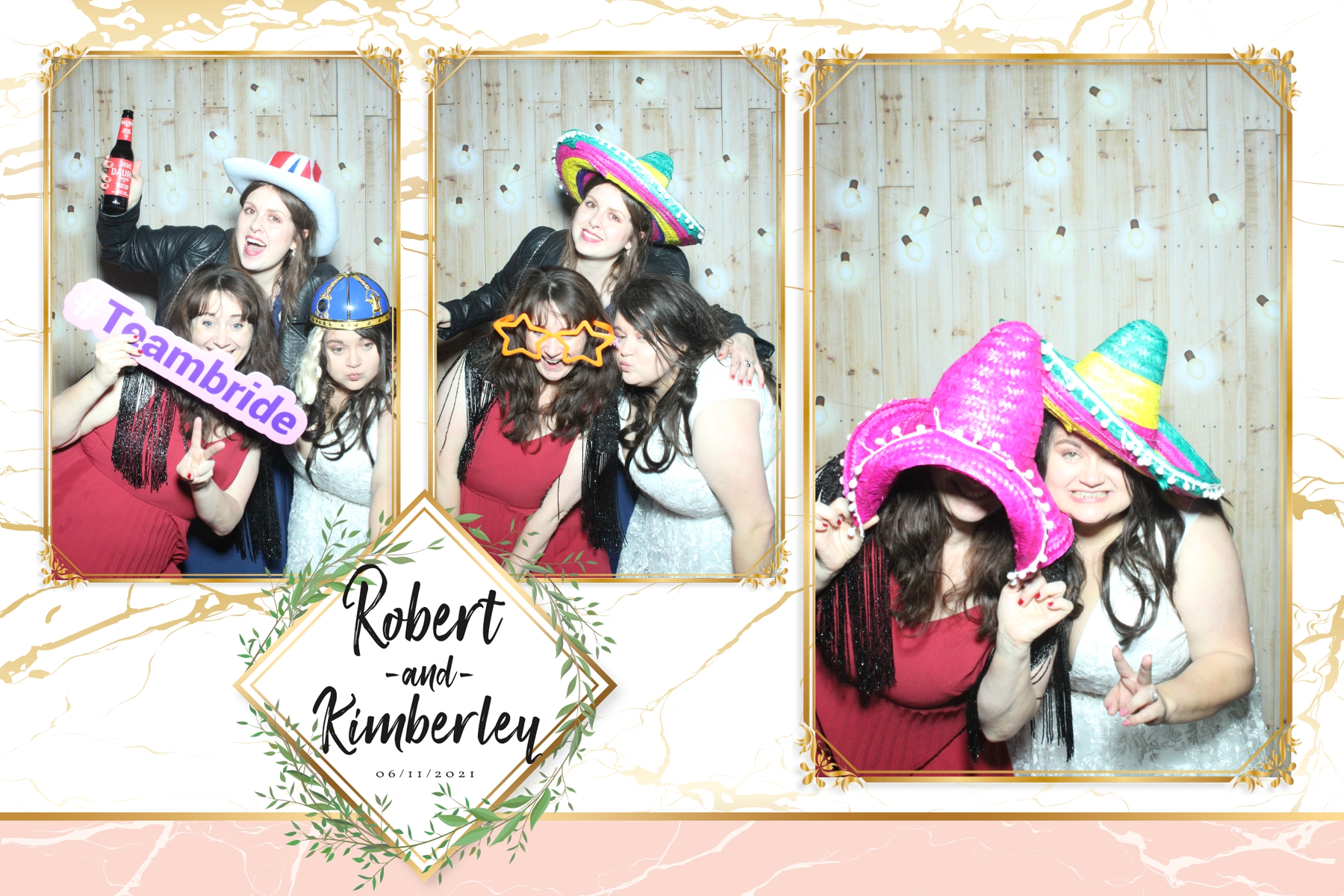 Kimberley and Robert | View more photos from the event at gallery.blissbooth.co.uk/u/BlissBooth/Kimberley-and-Robert