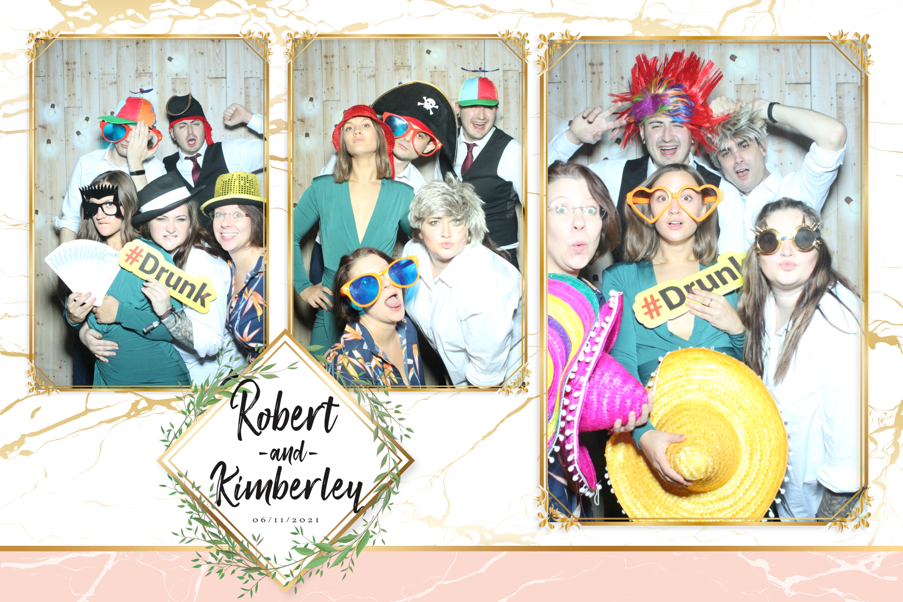Kimberley and Robert | View more photos from the event at gallery.blissbooth.co.uk/u/BlissBooth/Kimberley-and-Robert