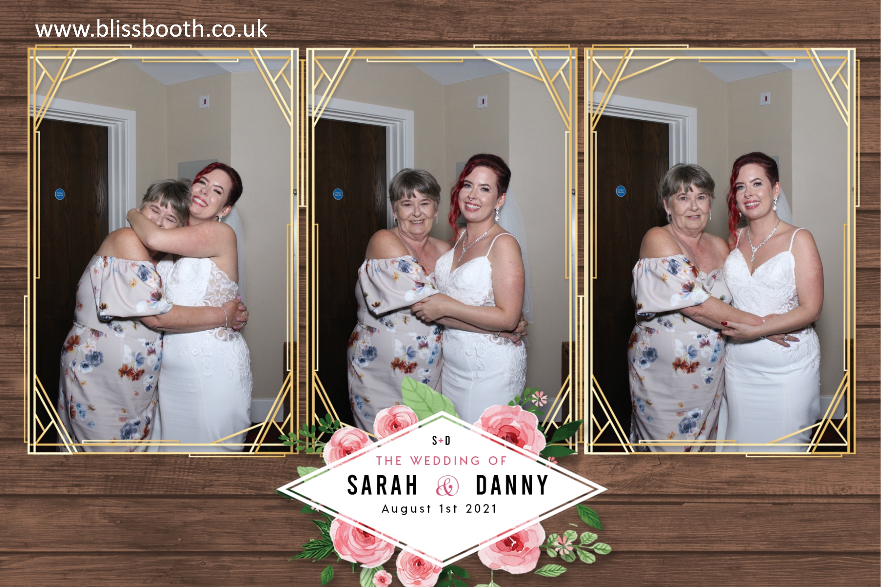 Sarah and Danny | View more photos from the event at gallery.blissbooth.co.uk/u/BlissBooth/Sarah-and-Danny