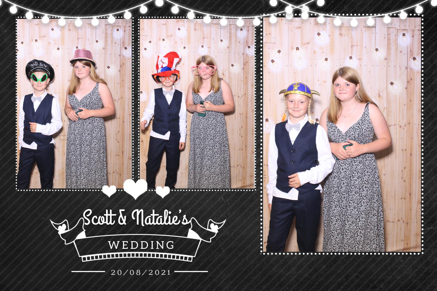 Scott and Natalie | View more photos from the event at gallery.blissbooth.co.uk/u/BlissBooth/Scott-and-Natalie