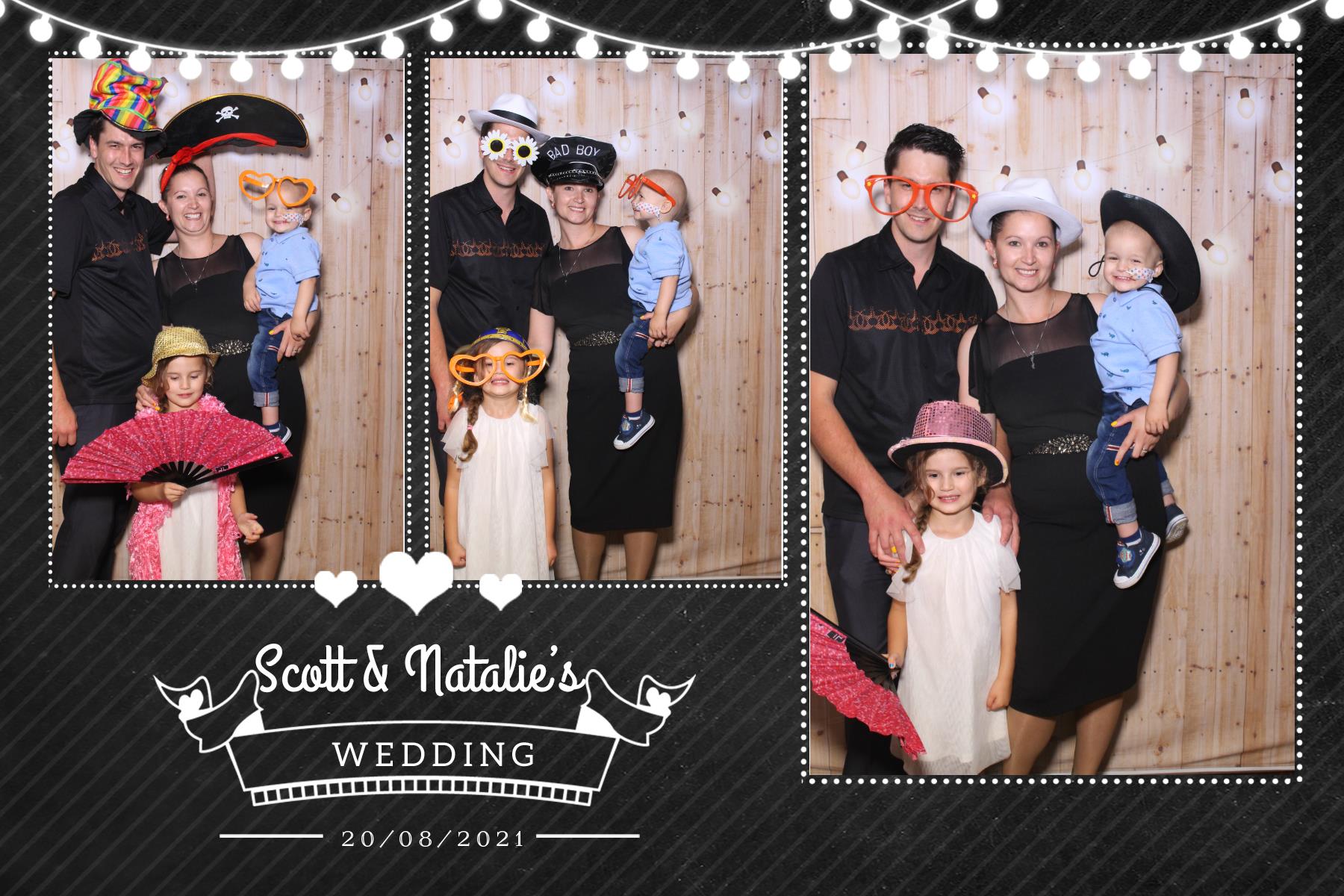 Scott and Natalie | View more photos from the event at gallery.blissbooth.co.uk/u/BlissBooth/Scott-and-Natalie