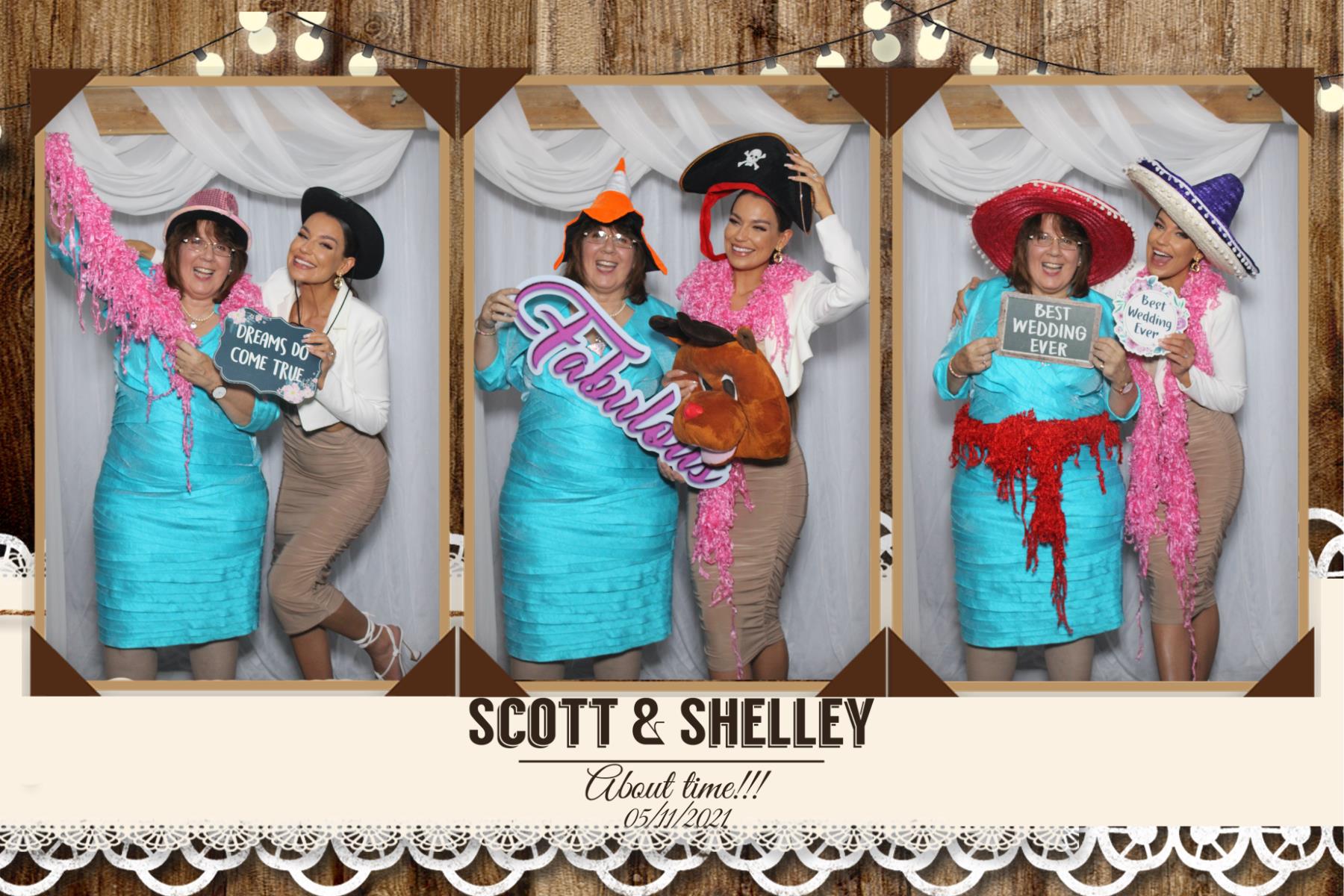 Scott and Shelley | View more photos from the event at gallery.blissbooth.co.uk/u/BlissBooth/Scott-and-Shelley