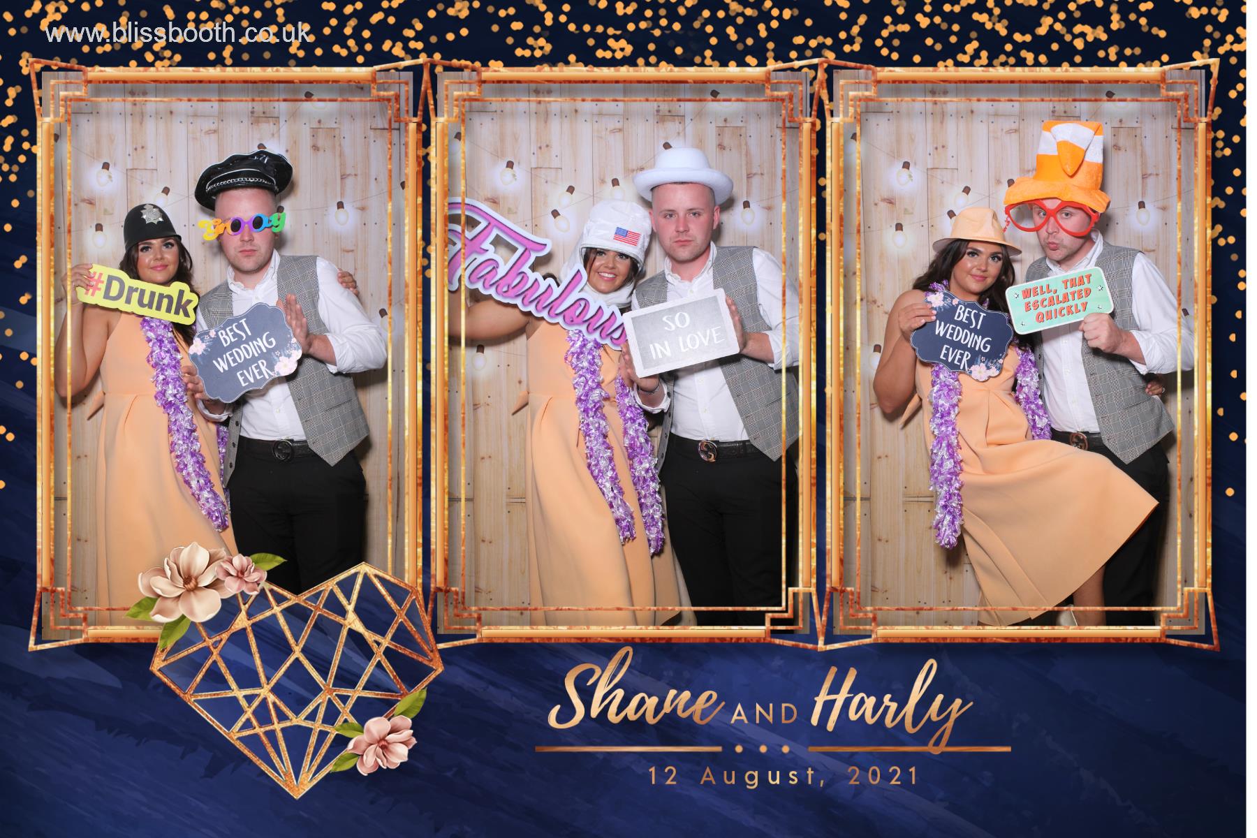 Shane and Harly | View more photos from the event at gallery.blissbooth.co.uk/u/BlissBooth/Shane-and-Harly