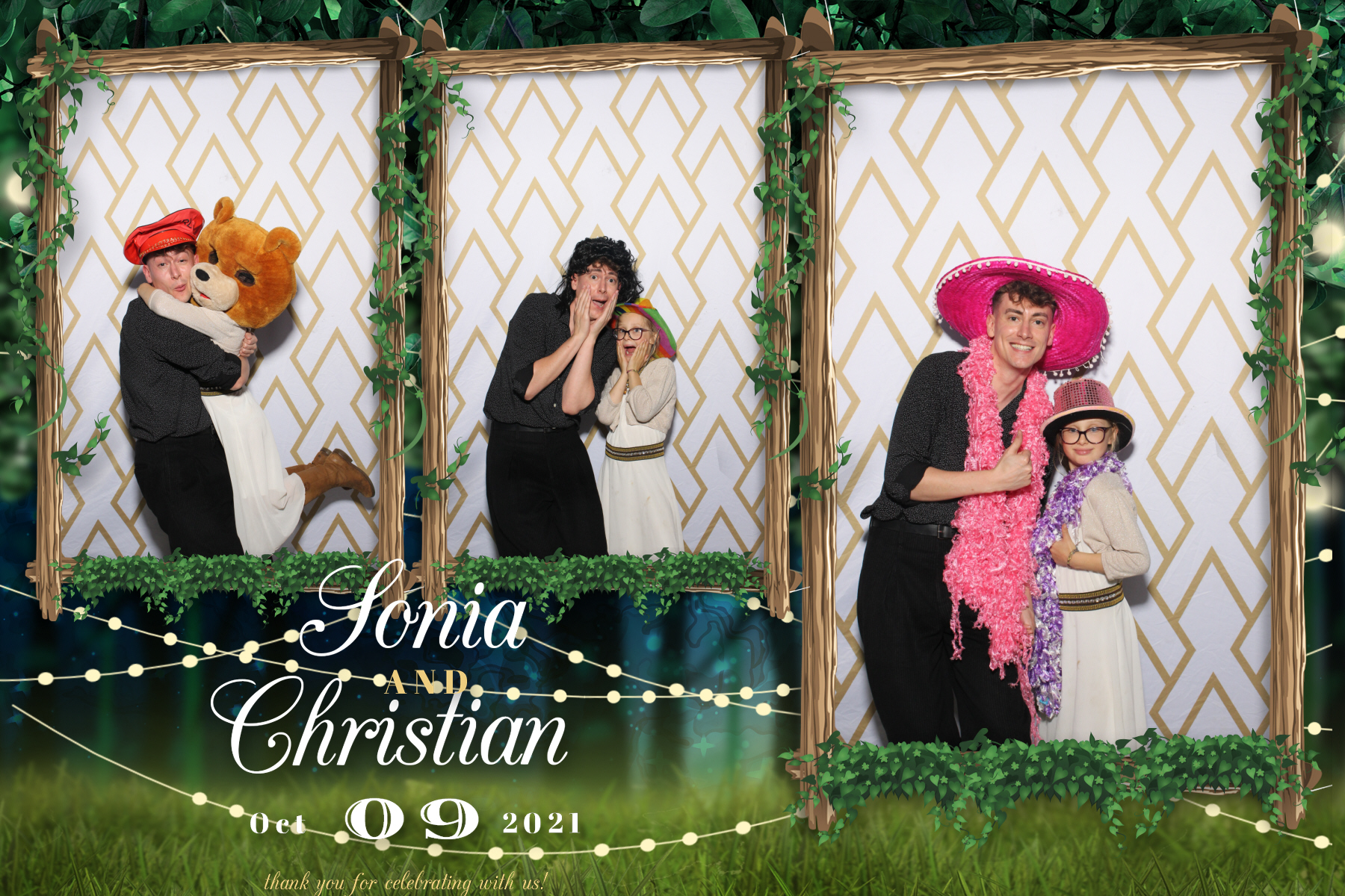 Sonia and Christian | View more photos from the event at gallery.blissbooth.co.uk/u/BlissBooth/Sonia-and-Christian