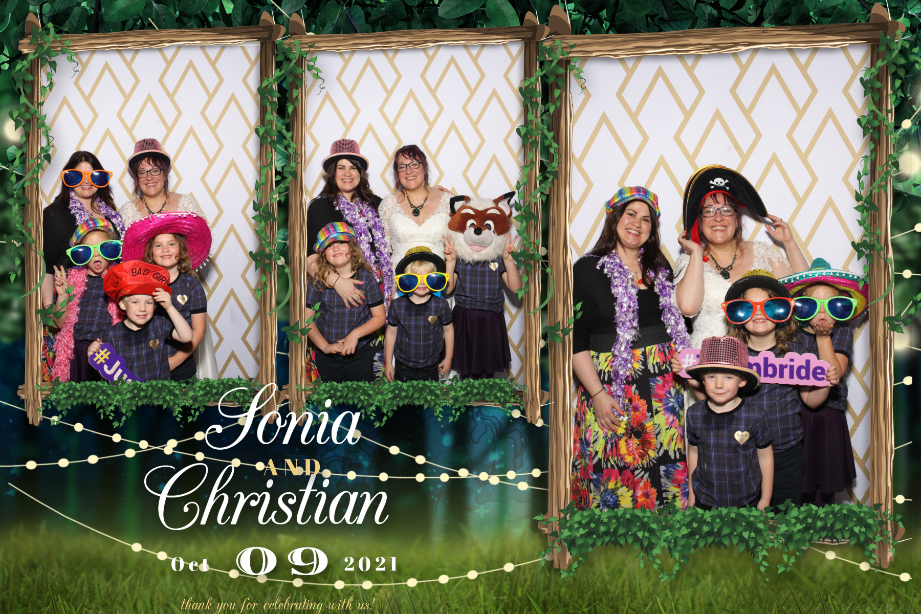 Sonia and Christian | View more photos from the event at gallery.blissbooth.co.uk/u/BlissBooth/Sonia-and-Christian