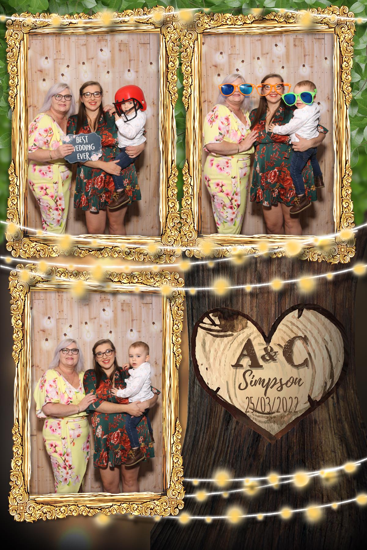 Adam & Courtney | View more photos from the event at gallery.blissbooth.co.uk/u/BlissBooth/Adam-Courtney