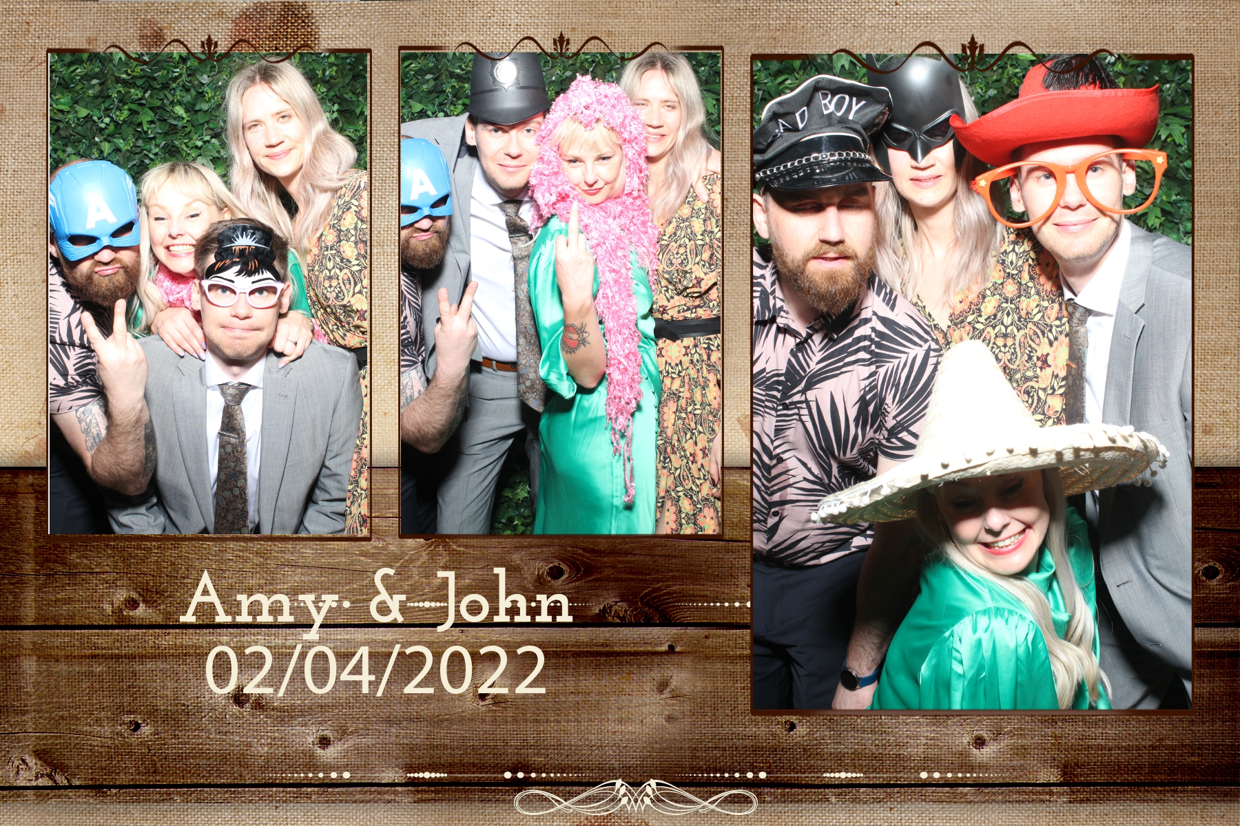 Amy and John | View more photos from the event at gallery.blissbooth.co.uk/u/BlissBooth/Amy-and-John