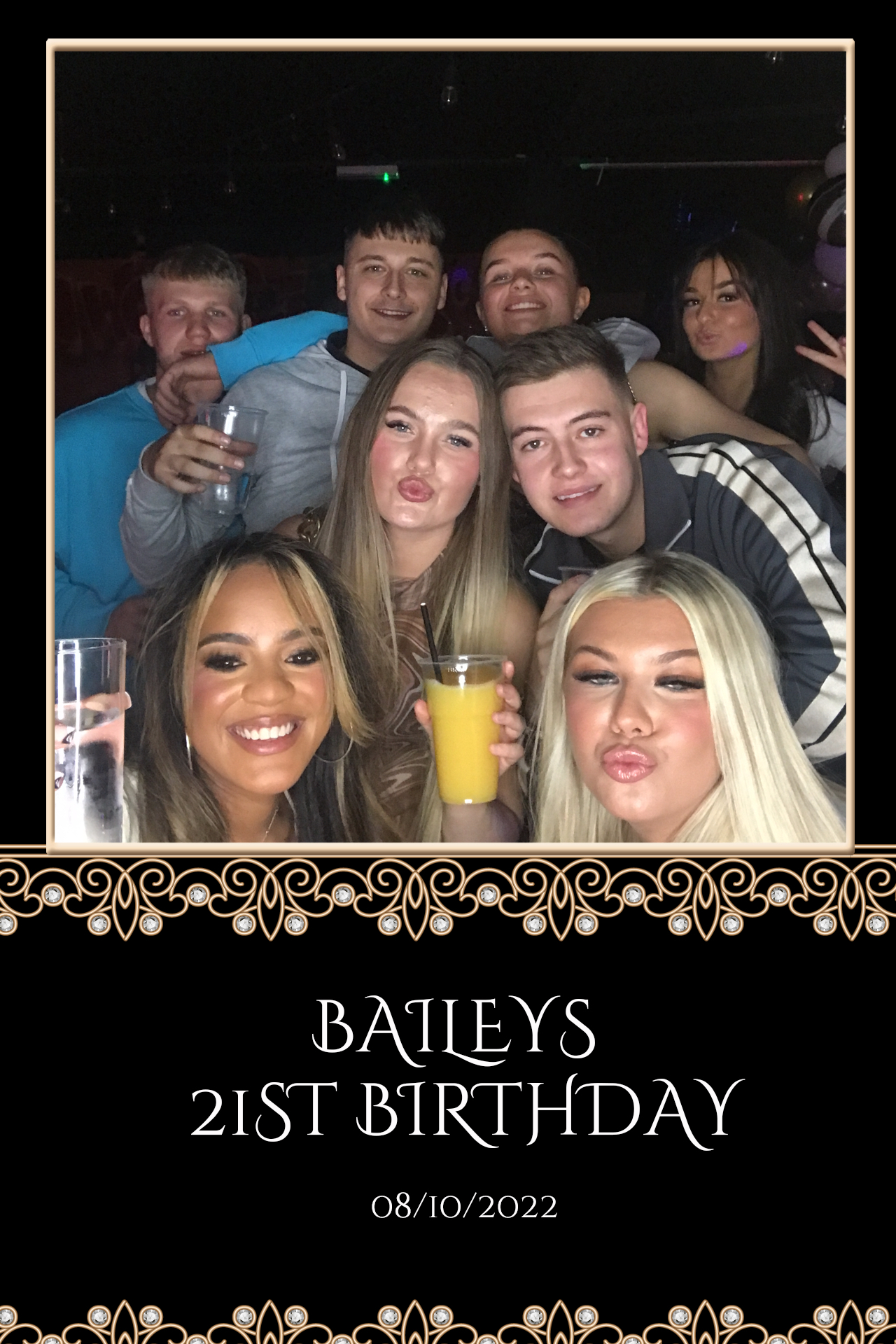 Bailey's 21st Birthday | View more photos from the event at gallery.blissbooth.co.uk/u/BlissBooth/Baileys-21st-Birthday