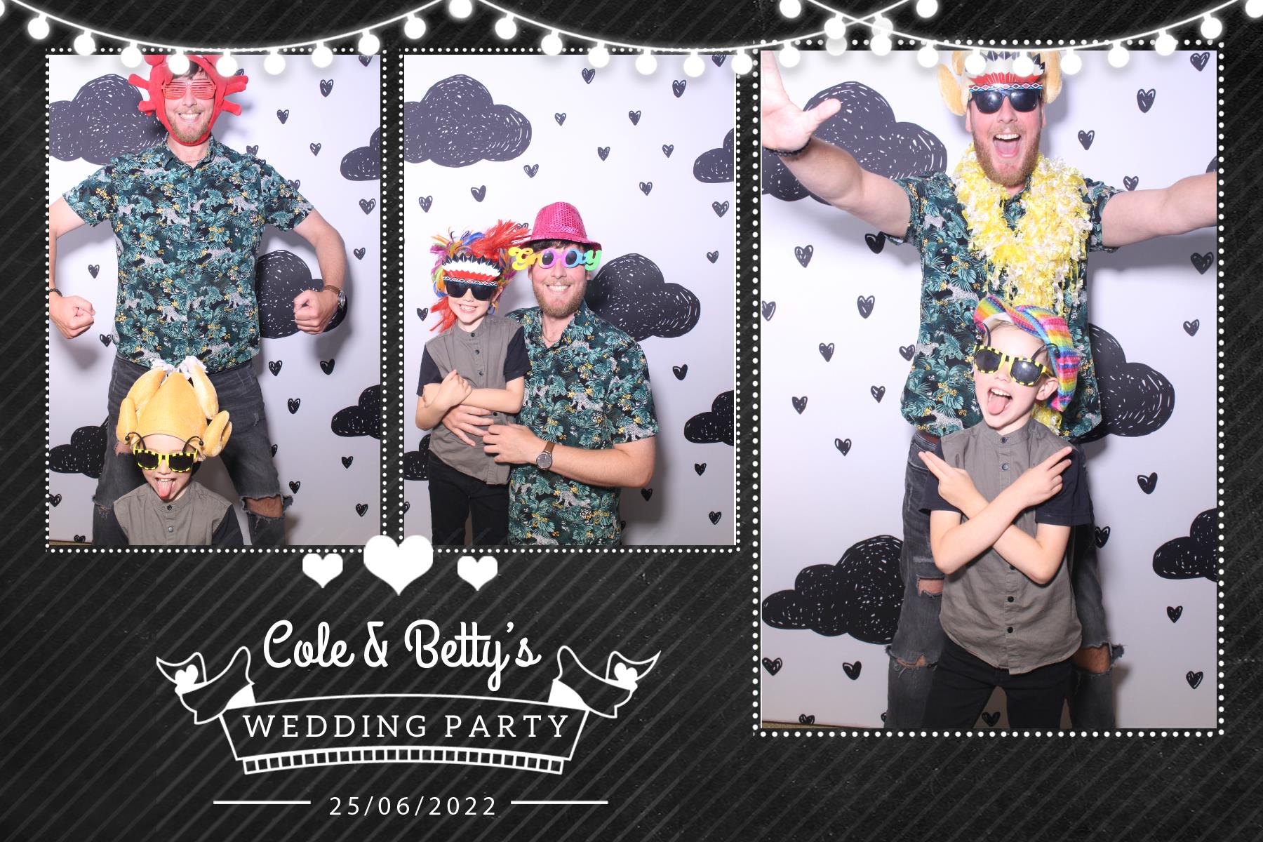 Betty & Cole | View more photos from the event at gallery.blissbooth.co.uk/u/BlissBooth/Betty-Cole
