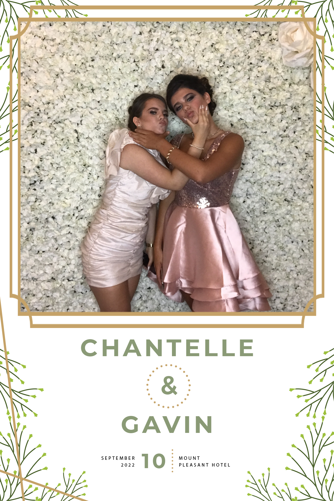 Chantelle and Gavin | View more photos from the event at gallery.blissbooth.co.uk/u/BlissBooth/Chantelle-and-Gavin
