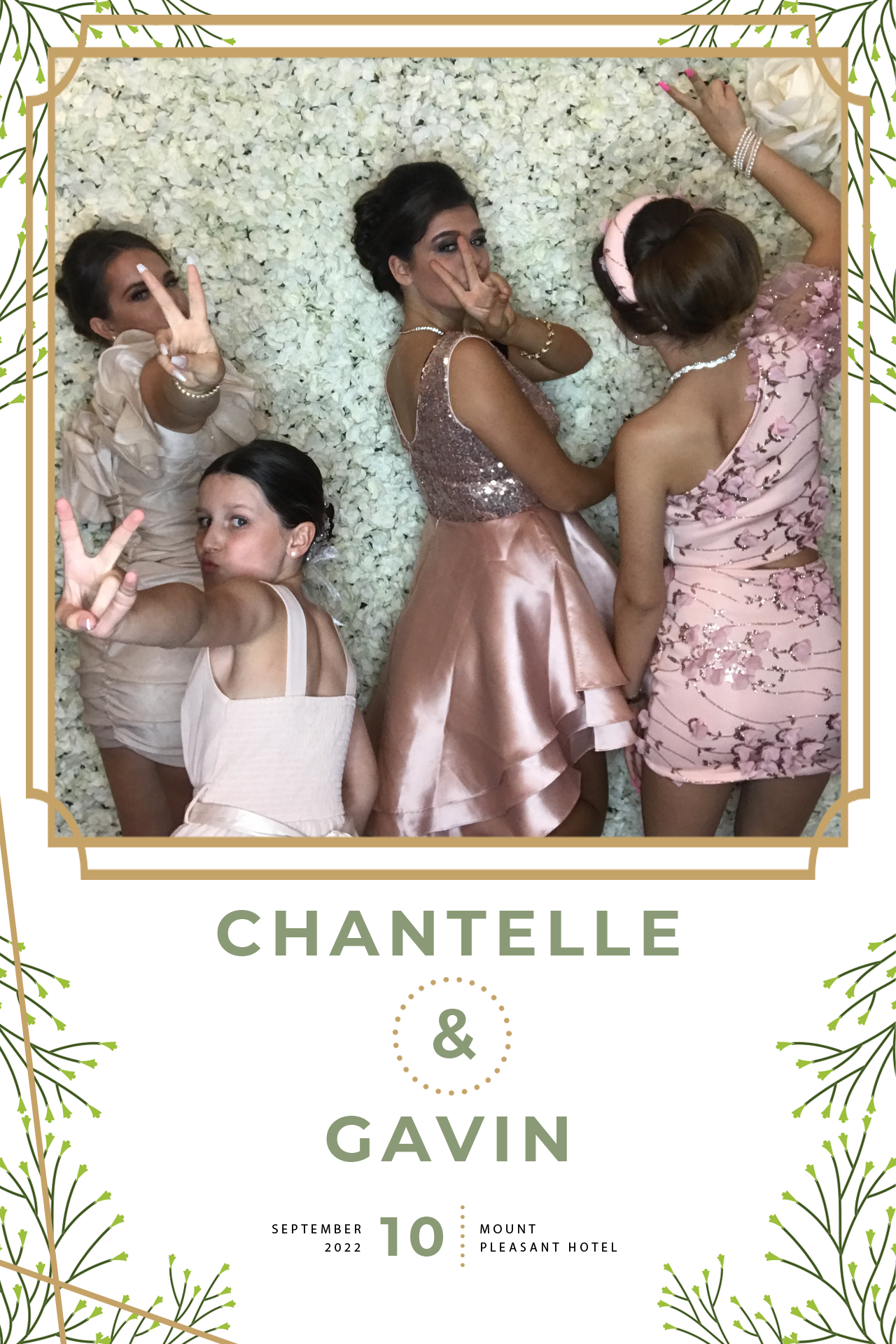 Chantelle and Gavin | View more photos from the event at gallery.blissbooth.co.uk/u/BlissBooth/Chantelle-and-Gavin