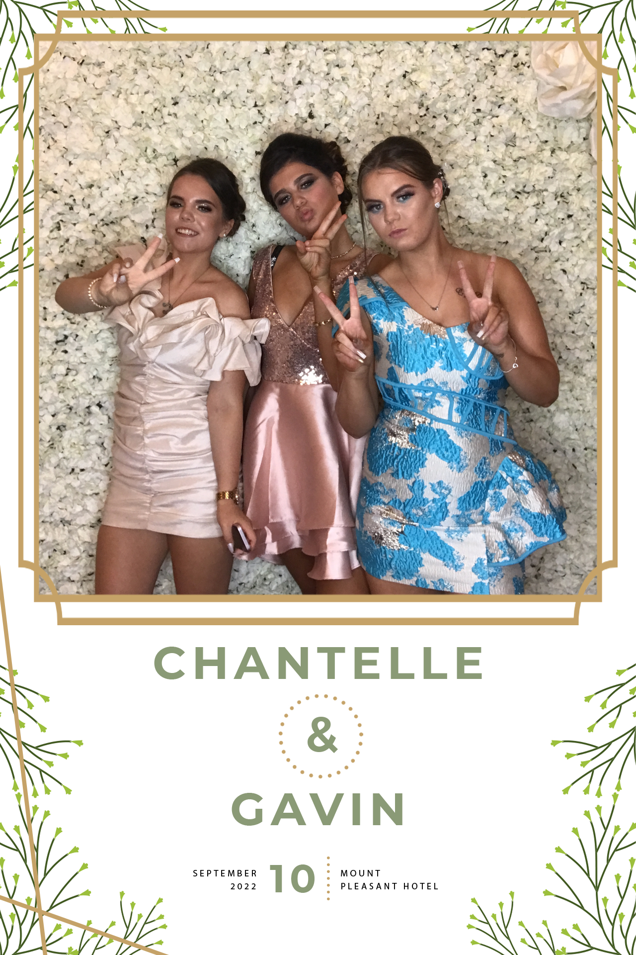 Chantelle and Gavin | View more photos from the event at gallery.blissbooth.co.uk/u/BlissBooth/Chantelle-and-Gavin