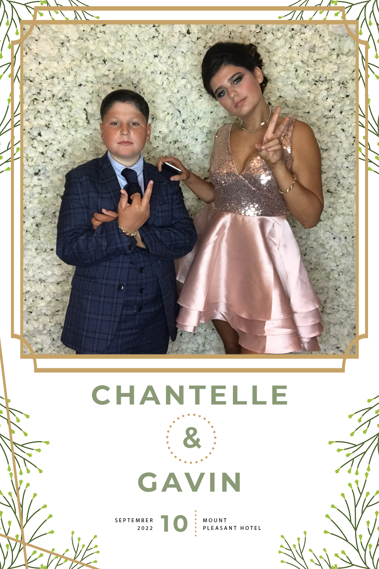 Chantelle and Gavin | View more photos from the event at gallery.blissbooth.co.uk/u/BlissBooth/Chantelle-and-Gavin