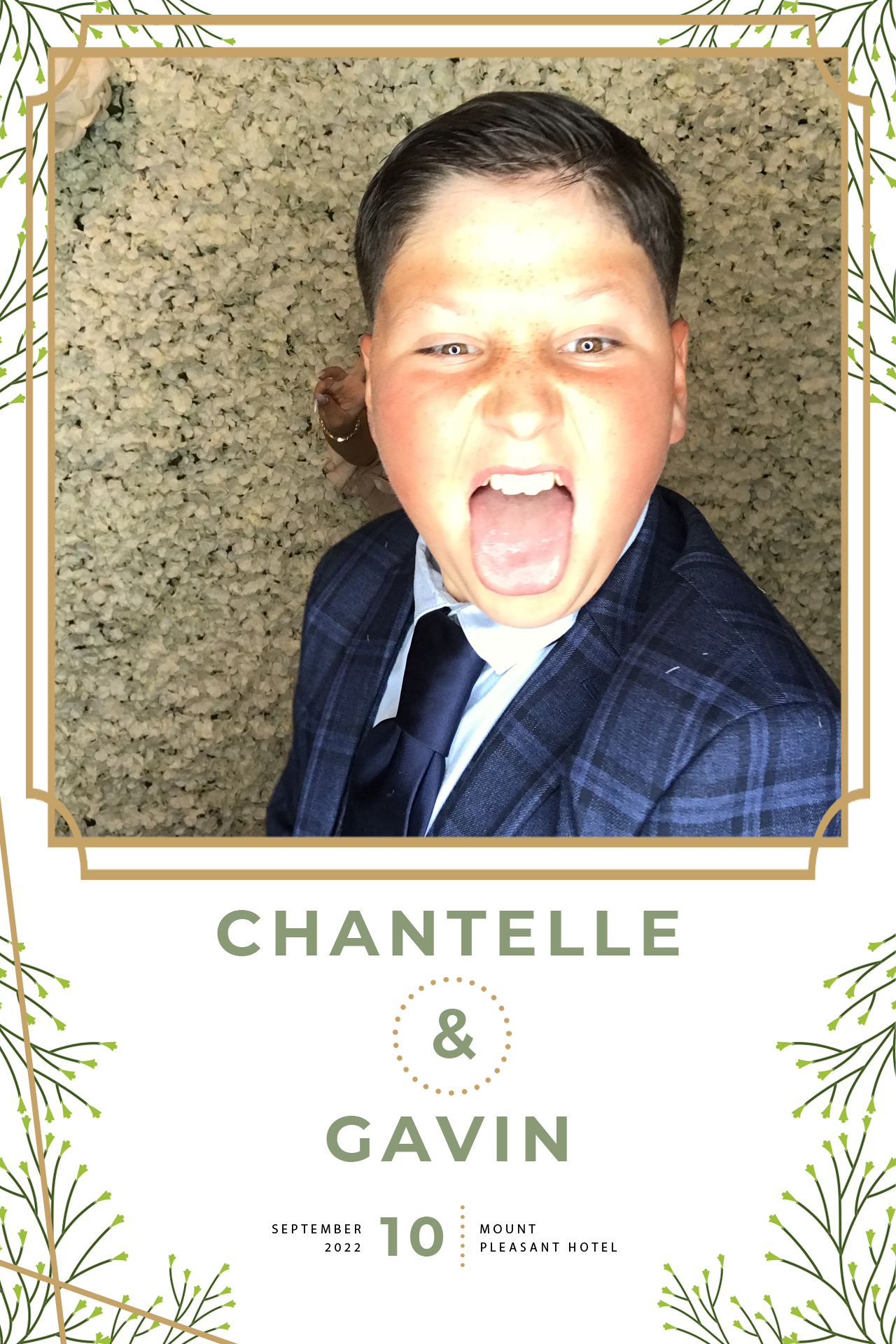 Chantelle and Gavin | View more photos from the event at gallery.blissbooth.co.uk/u/BlissBooth/Chantelle-and-Gavin