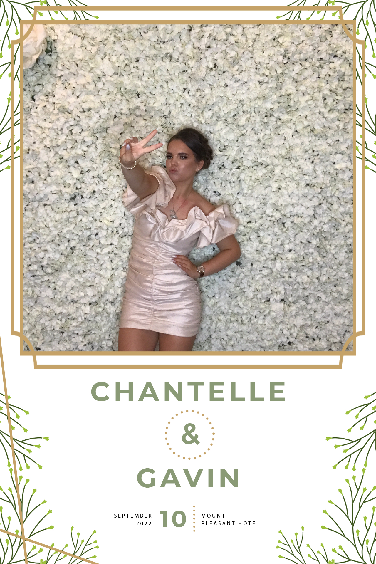 Chantelle and Gavin | View more photos from the event at gallery.blissbooth.co.uk/u/BlissBooth/Chantelle-and-Gavin