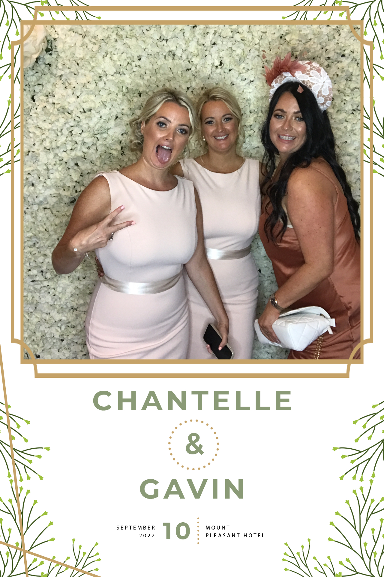 Chantelle and Gavin | View more photos from the event at gallery.blissbooth.co.uk/u/BlissBooth/Chantelle-and-Gavin