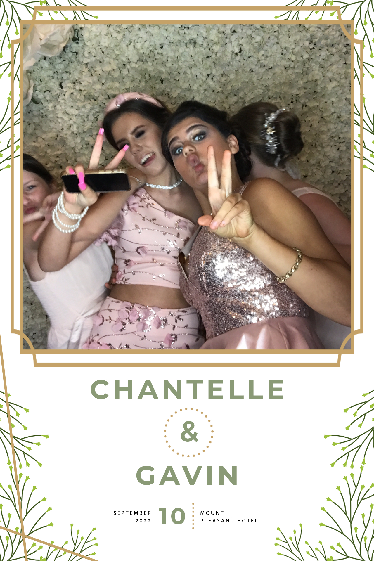 Chantelle and Gavin | View more photos from the event at gallery.blissbooth.co.uk/u/BlissBooth/Chantelle-and-Gavin