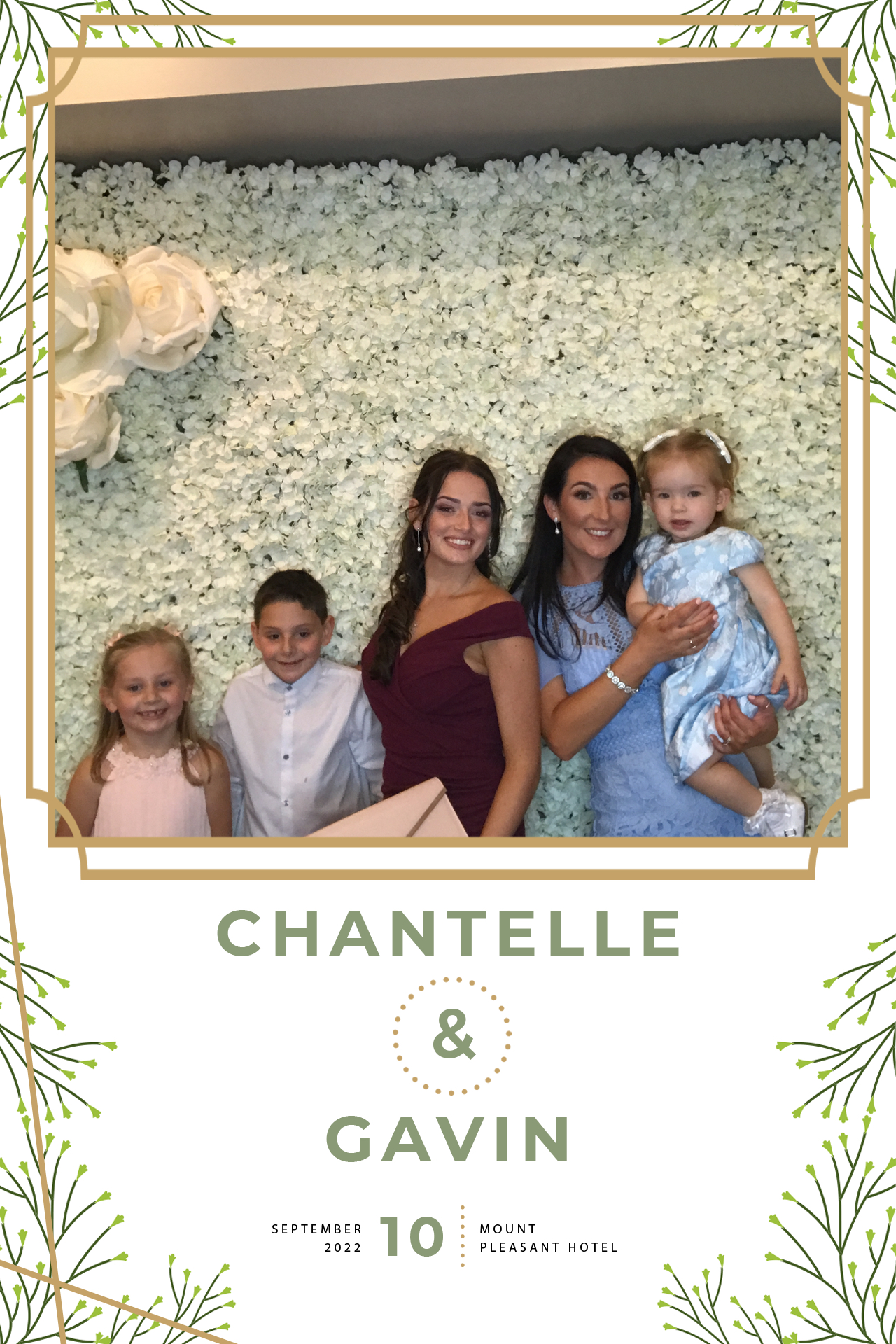 Chantelle and Gavin | View more photos from the event at gallery.blissbooth.co.uk/u/BlissBooth/Chantelle-and-Gavin